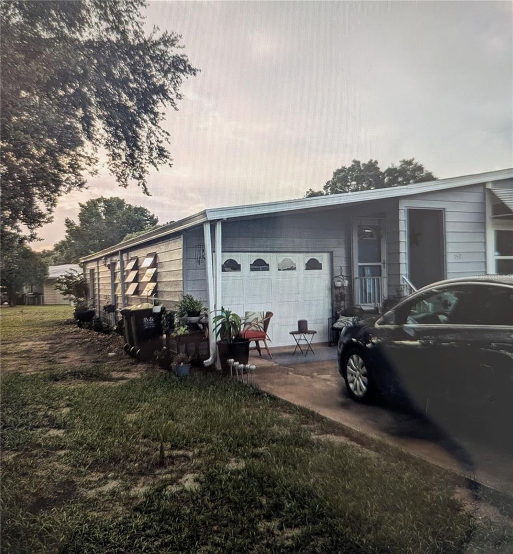 Photo of 357 Wade Park Court, Davenport, FL 33897 (MLS # O6373603)