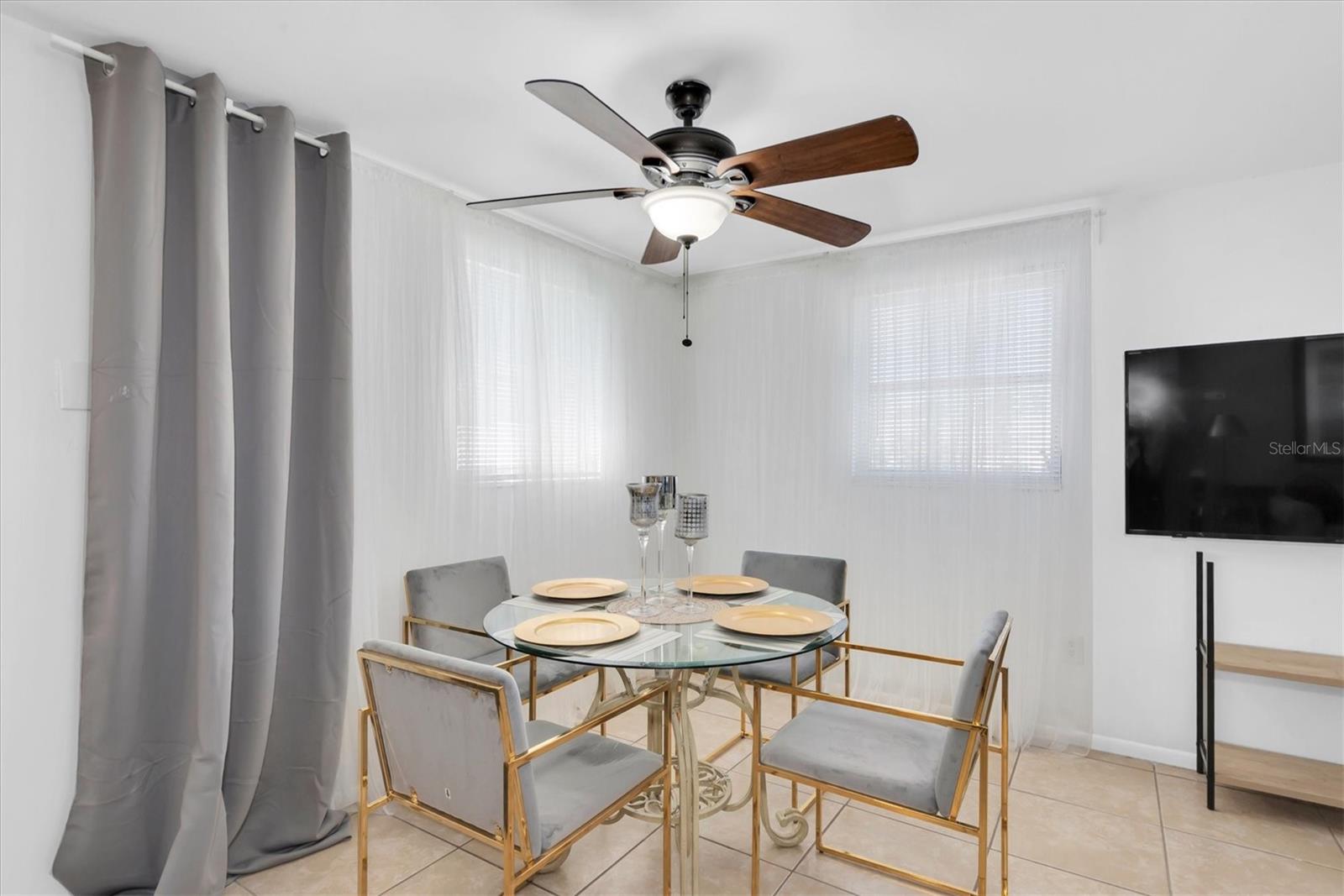 BAYNARD LEE JR 4 - Residential Income