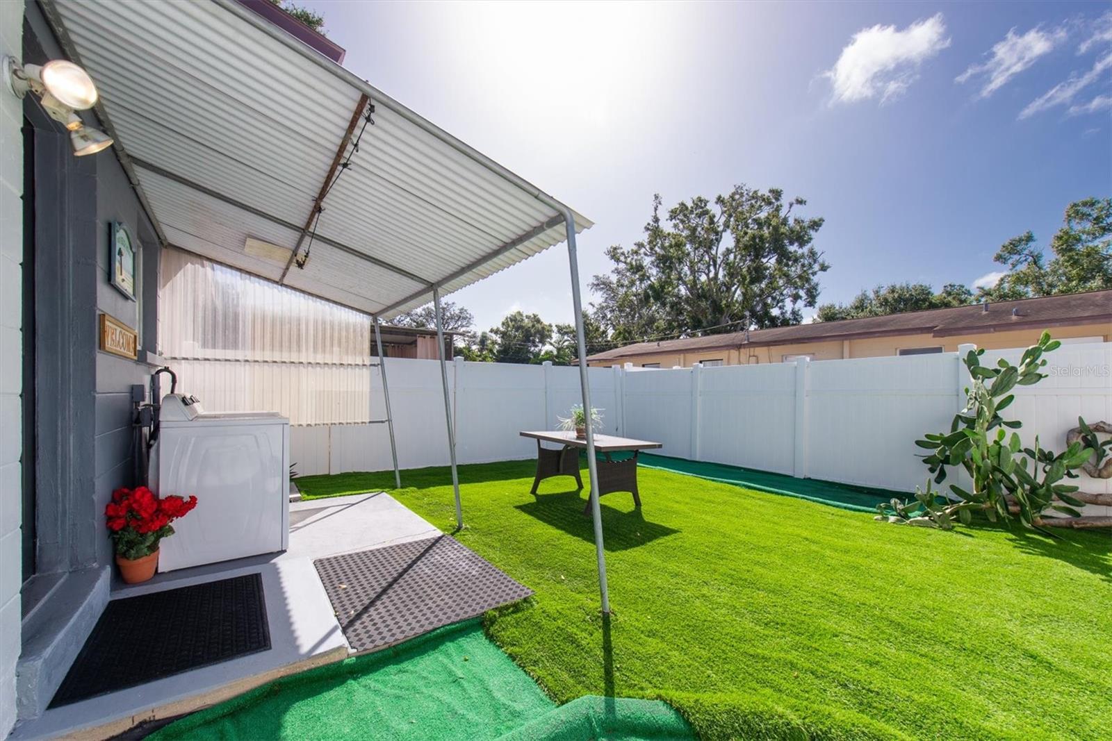 BAYNARD LEE JR 4 - Residential Income