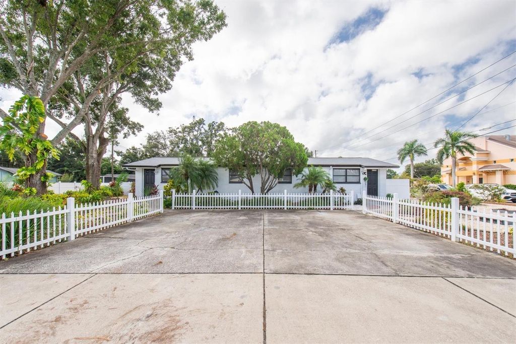 Photo of 3394 74th Avenue N, St Petersburg, FL 33702 (MLS # TB8436499)