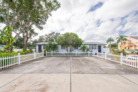 3394 74TH AVENUE N ST PETERSBURG FL 33702