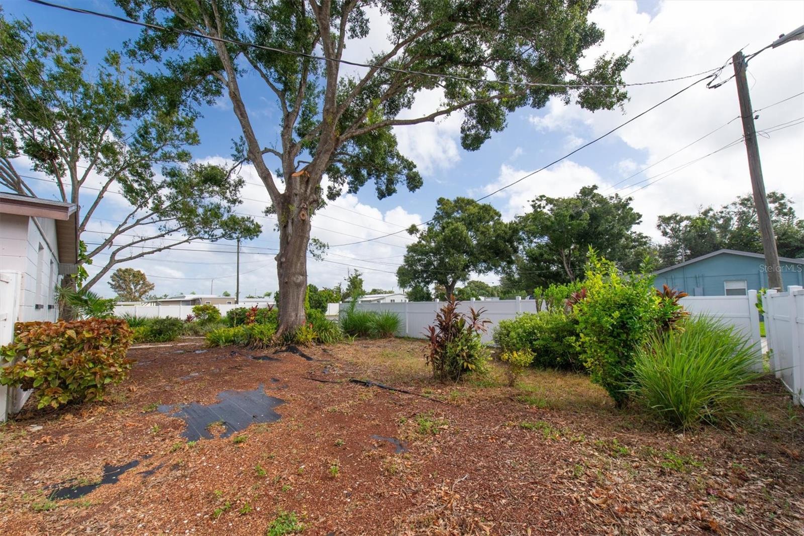 BAYNARD LEE JR 4 - Residential Income