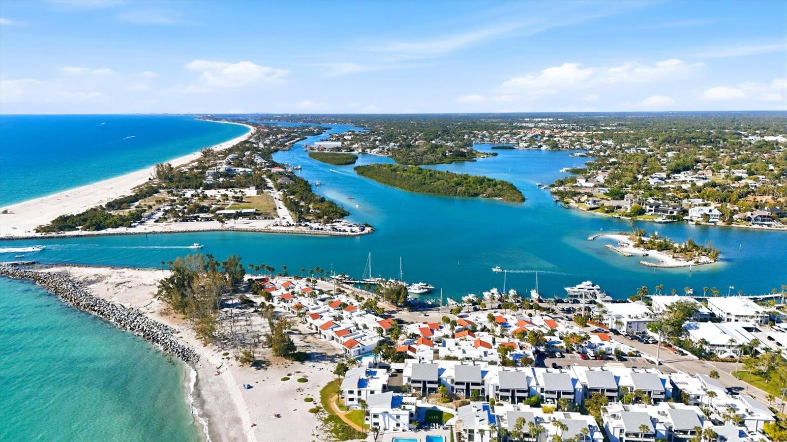 JETTY VILLAS - Residential