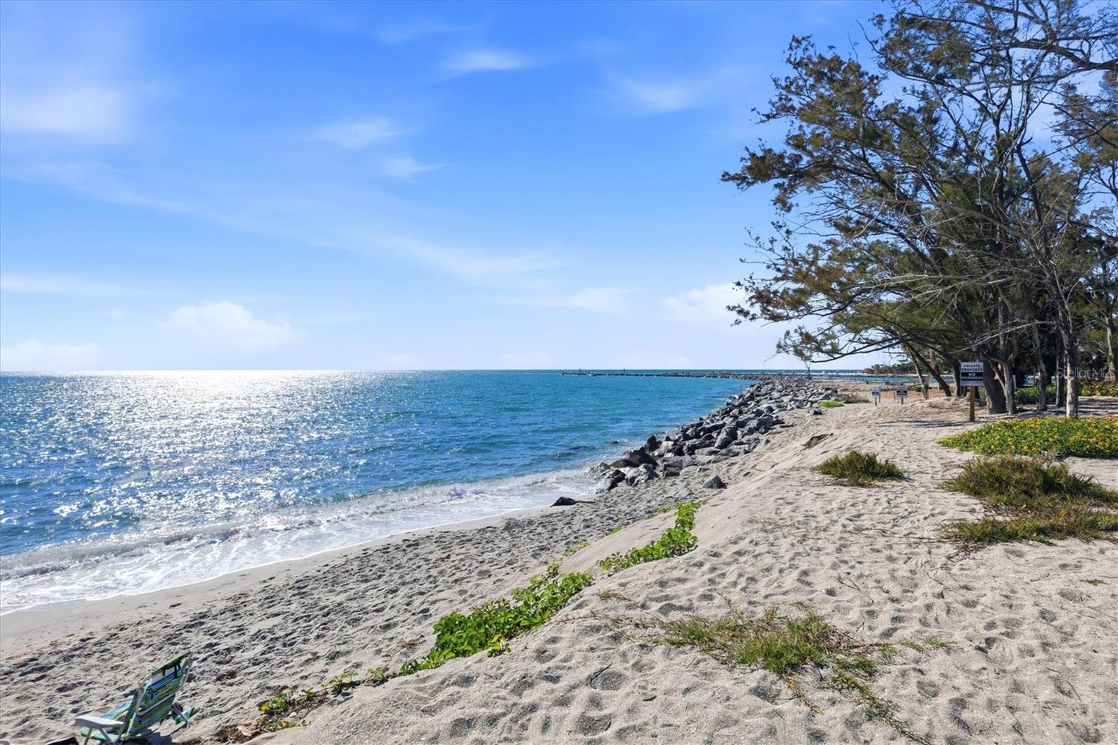 JETTY VILLAS - Residential