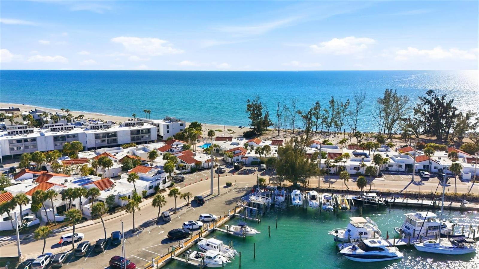 JETTY VILLAS - Residential