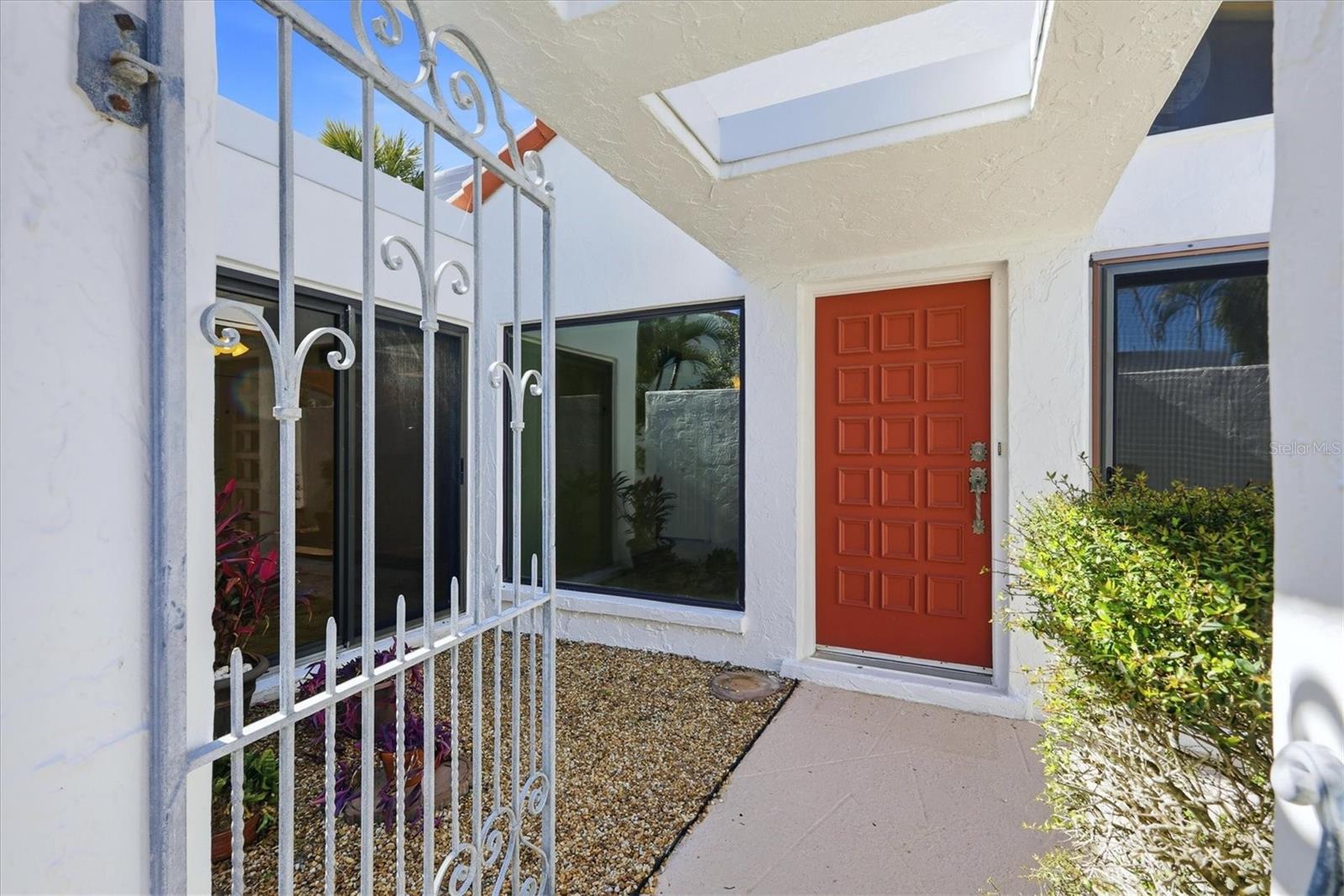 JETTY VILLAS - Residential