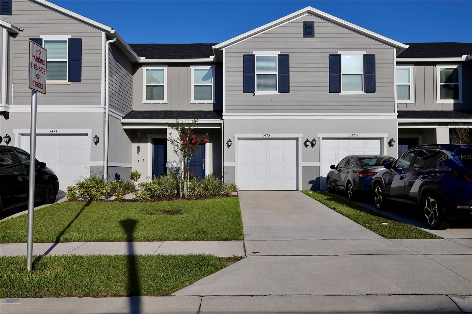 Located in Davenport, this move-in-ready TownHome offers the perfect blend of comfort, style, and convenience, ideal for families, first-time buyers, or savvy investors.
Enjoy a bright open concept layout featuring a modern kitchen with granite countertops, stainless steel appliances, and a breakfast bar that flows seamlessly into spacious living area,perfect for entertaining or relaxing.
The home is filled with natural light and showcases a Upstairs that you'll find a spacious with a primary suite and two generously sized bedrooms with 2 full baths.
Conveniently located near major highways with easy access to Orlando International Airport, Disney, Downtown Orlando and all the amenities of the The City Beautiful. Call today to get additional information. Schedule your private showing today