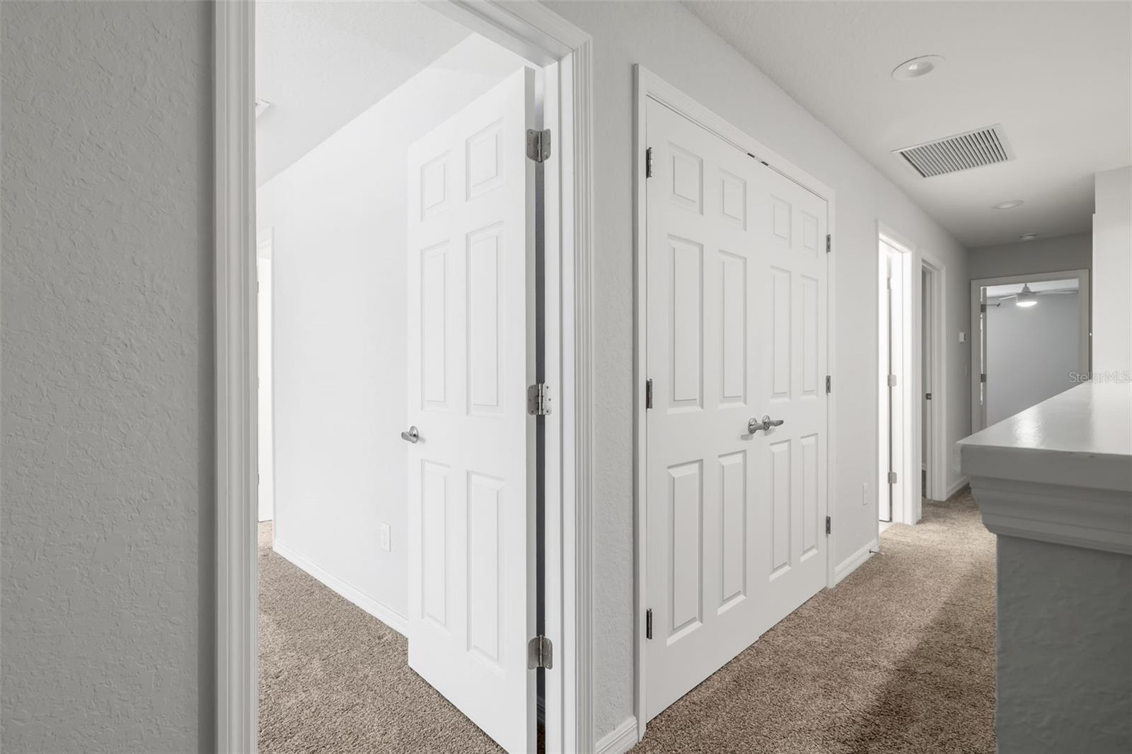 BRADFORD MANOR TWNHMS - Residential