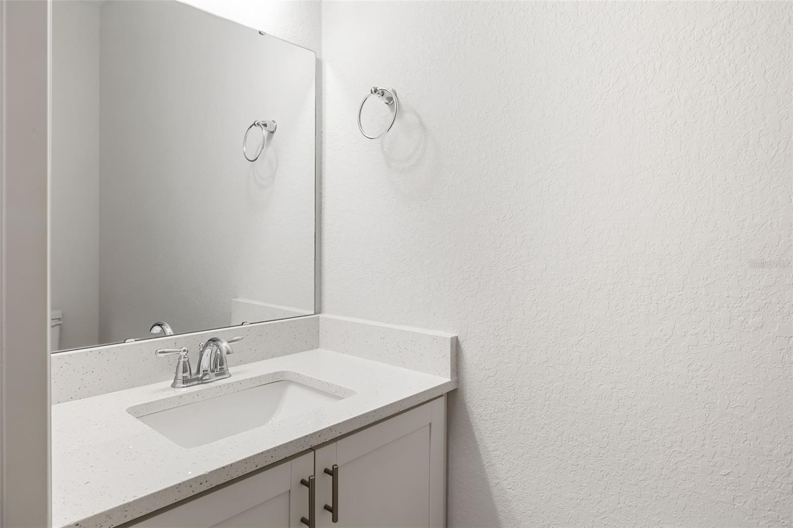 BRADFORD MANOR TWNHMS - Residential