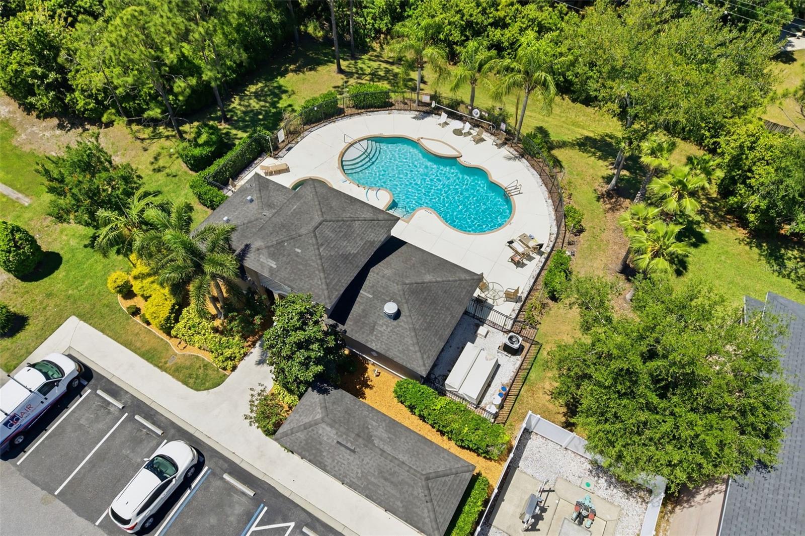 BRADFORD MANOR TWNHMS - Residential