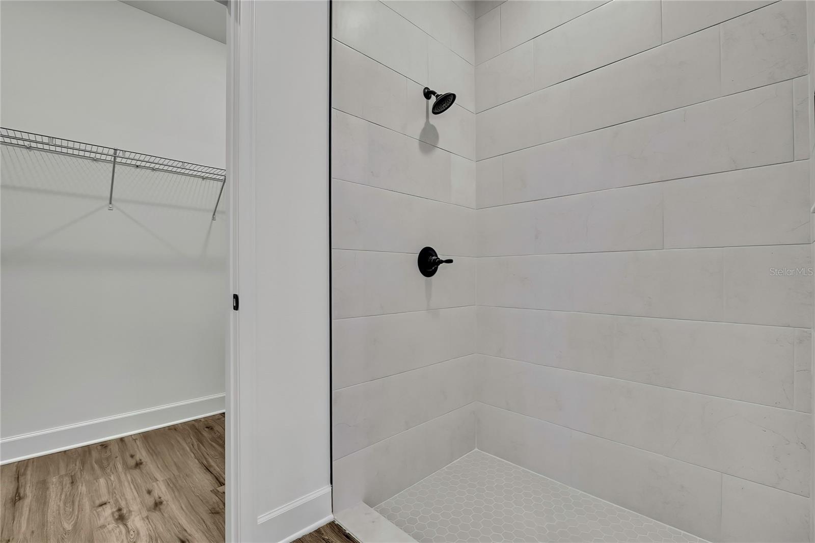 ROYAL HIGHLANDS - Residential