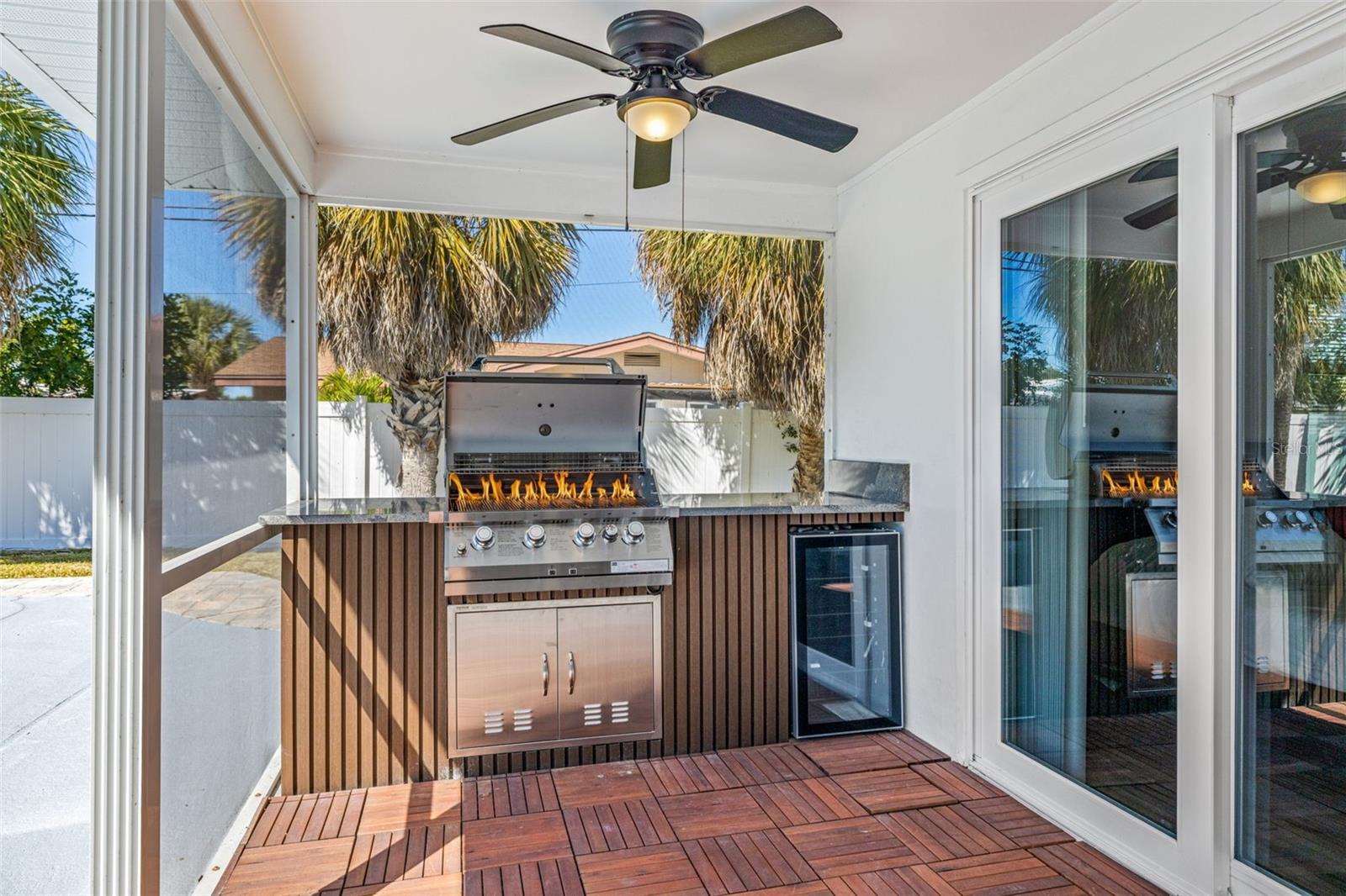 ST PETERSBURG BEACH NORTH UNIT 8 - Residential