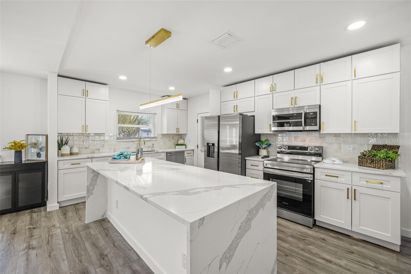 ST PETERSBURG BEACH NORTH UNIT 8 - Residential