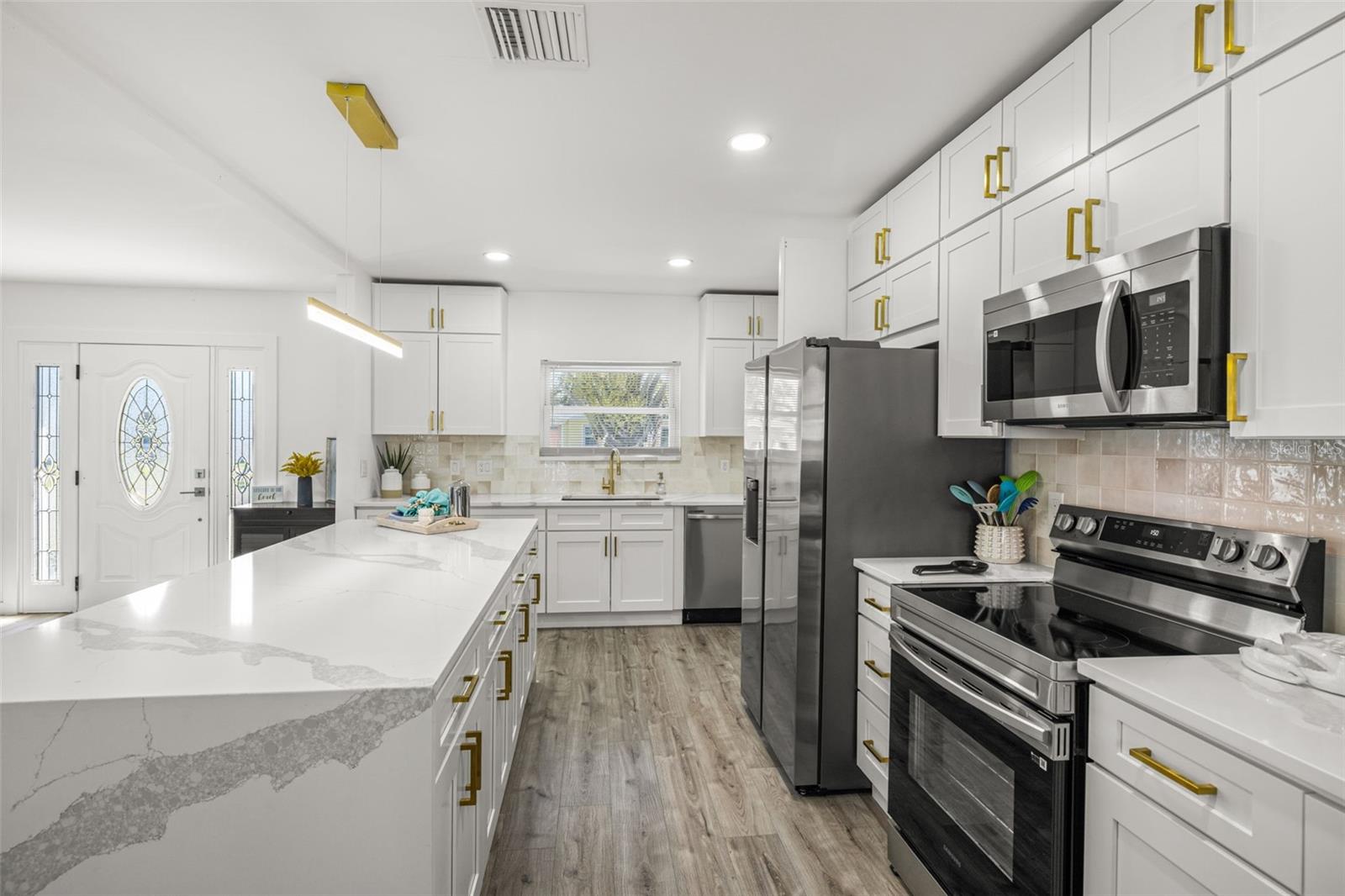 ST PETERSBURG BEACH NORTH UNIT 8 - Residential