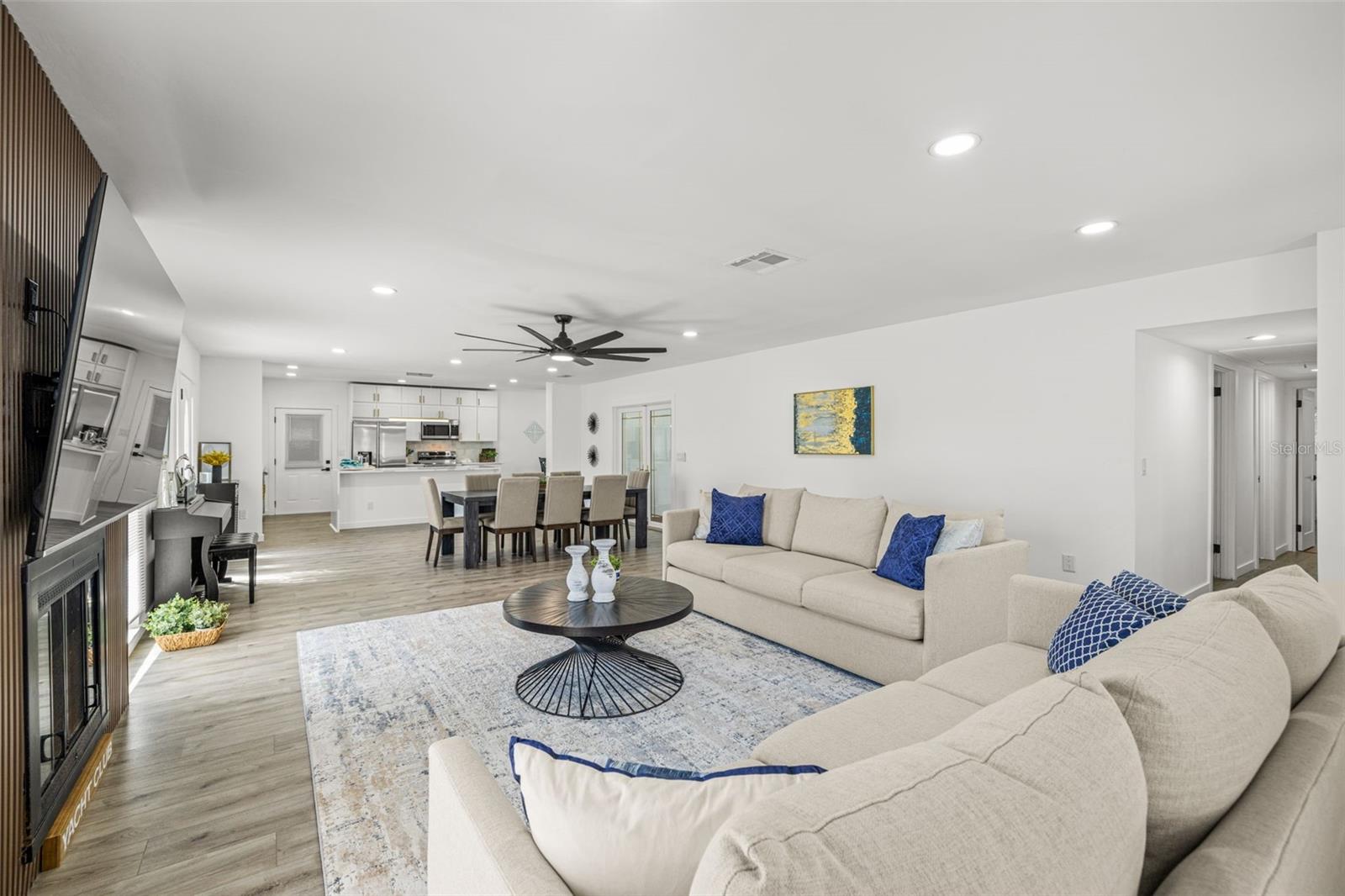 ST PETERSBURG BEACH NORTH UNIT 8 - Residential