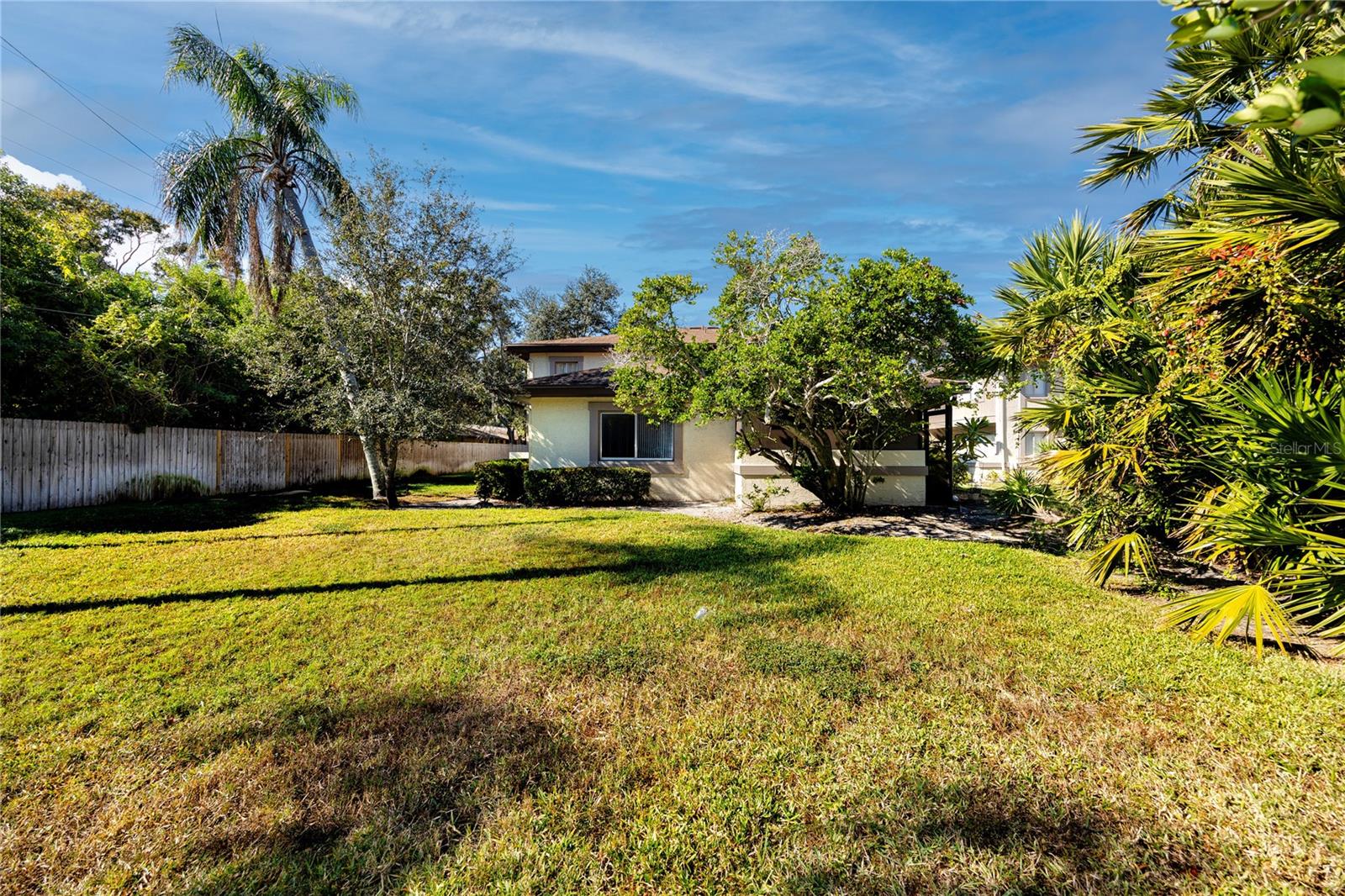 EASTWOOD SHORES 3 - Residential