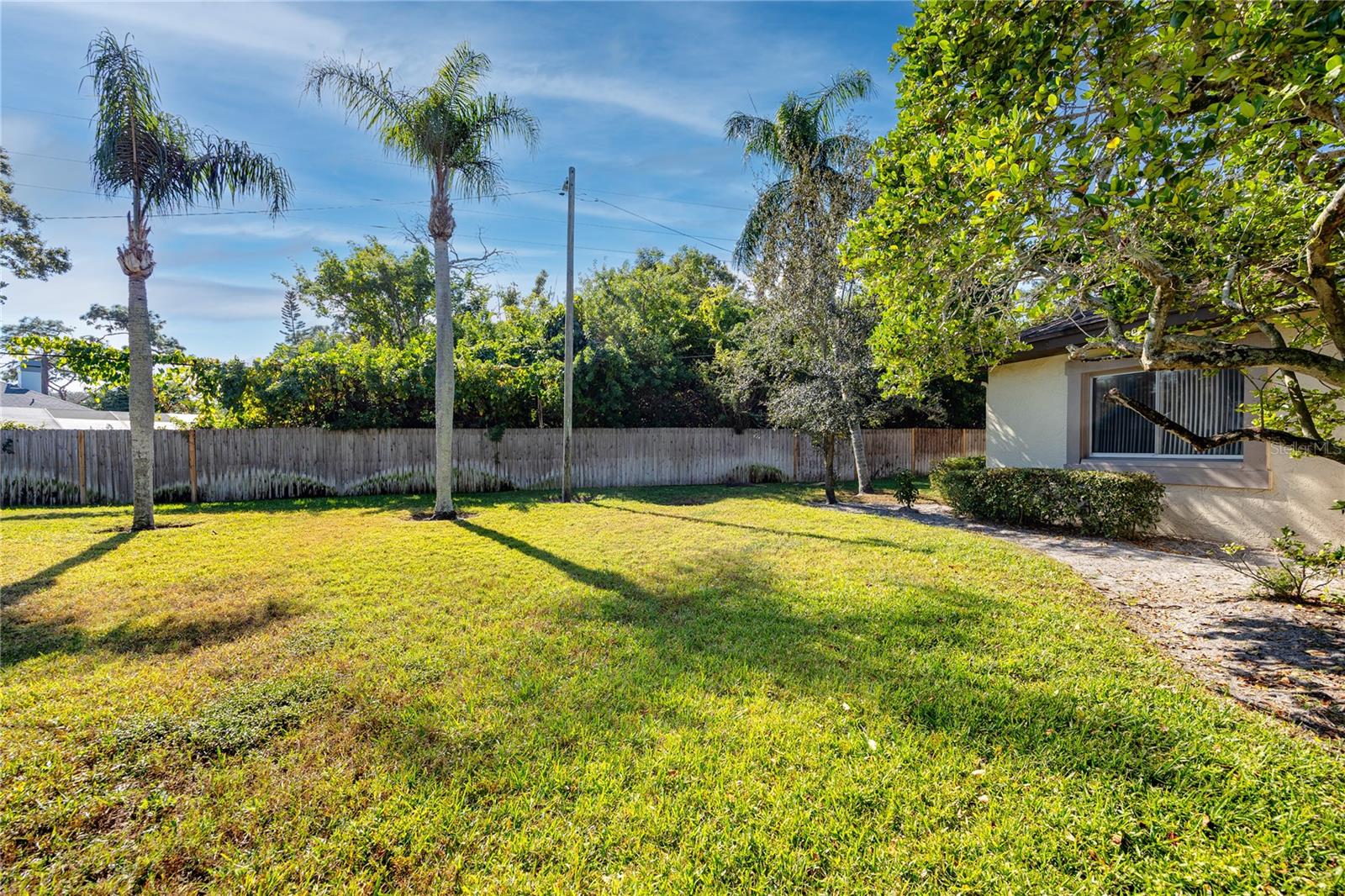 EASTWOOD SHORES 3 - Residential