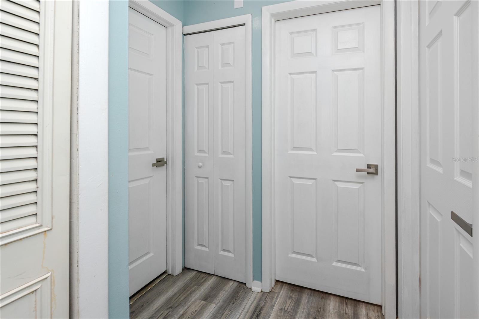 EASTWOOD SHORES 3 - Residential