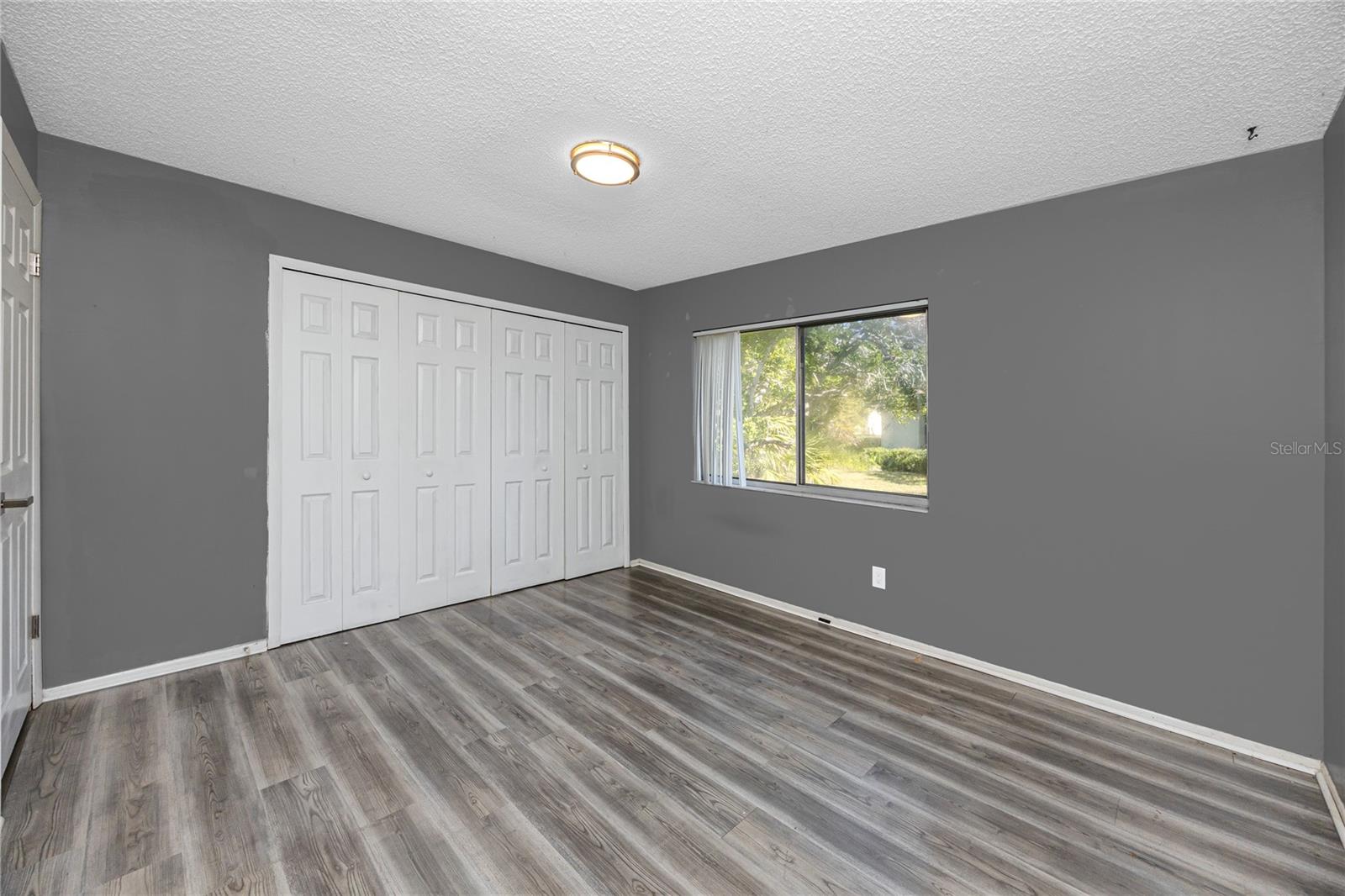 EASTWOOD SHORES 3 - Residential