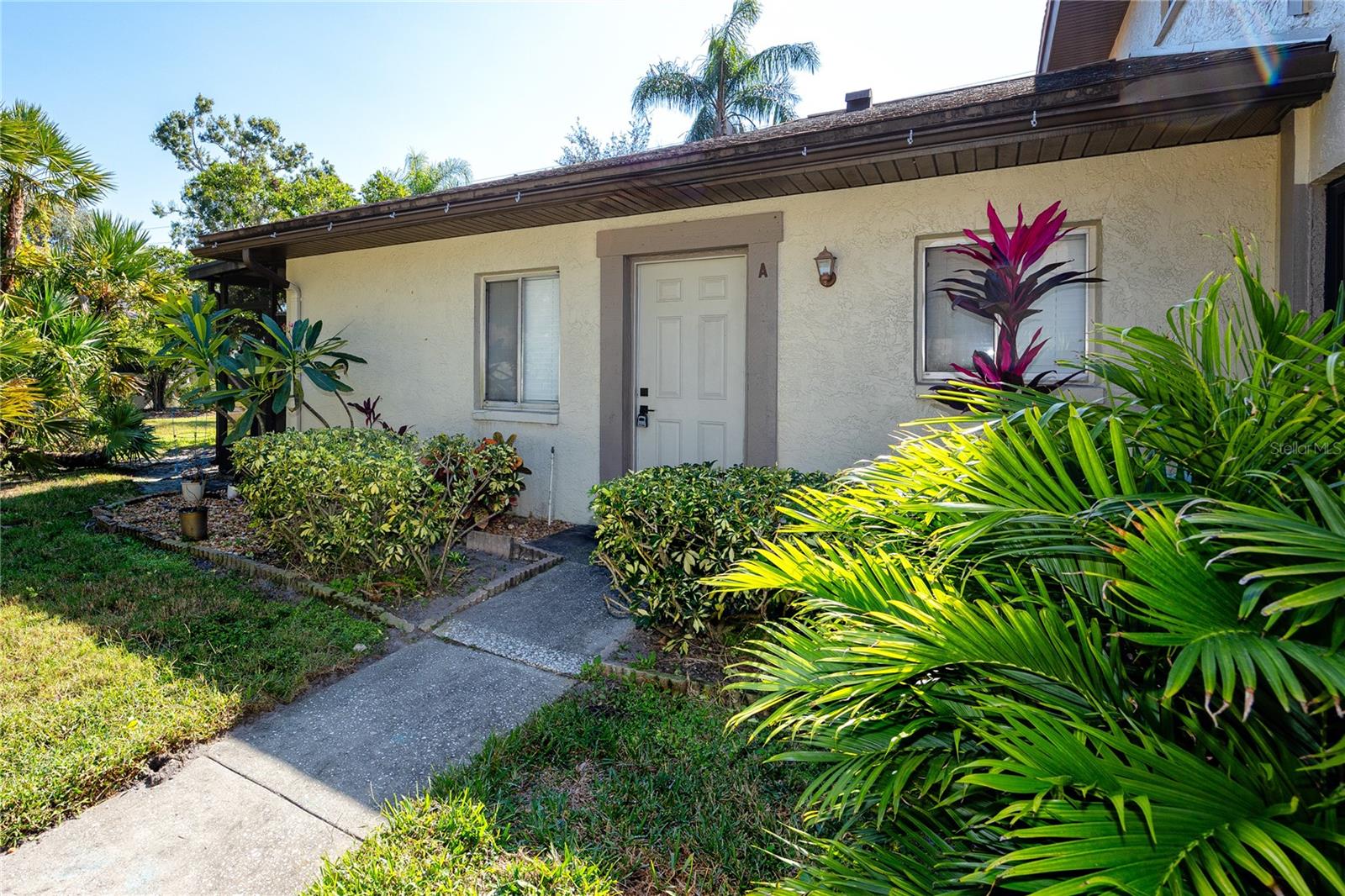 EASTWOOD SHORES 3 - Residential