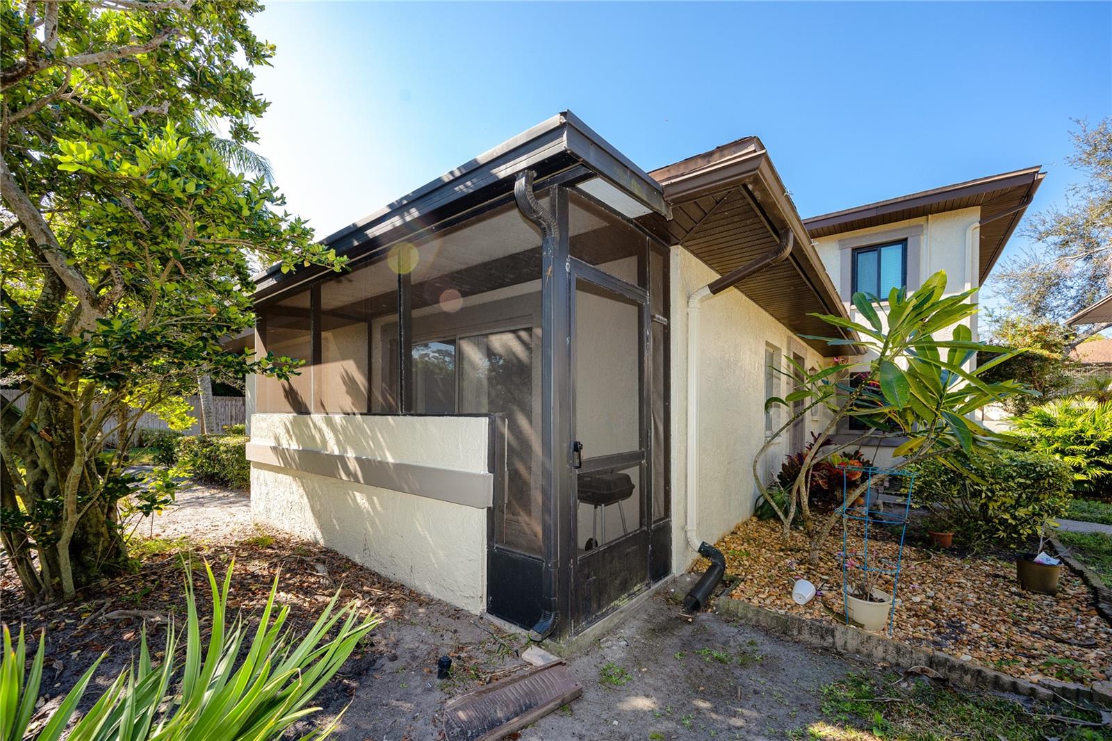 EASTWOOD SHORES 3 - Residential