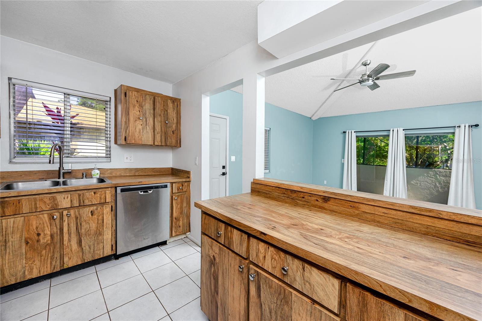 EASTWOOD SHORES 3 - Residential