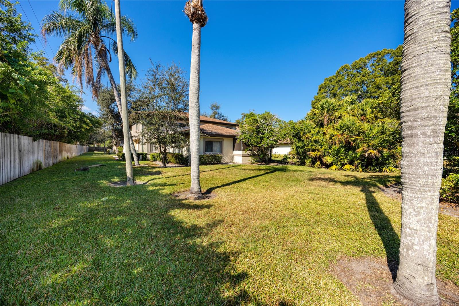 EASTWOOD SHORES 3 - Residential