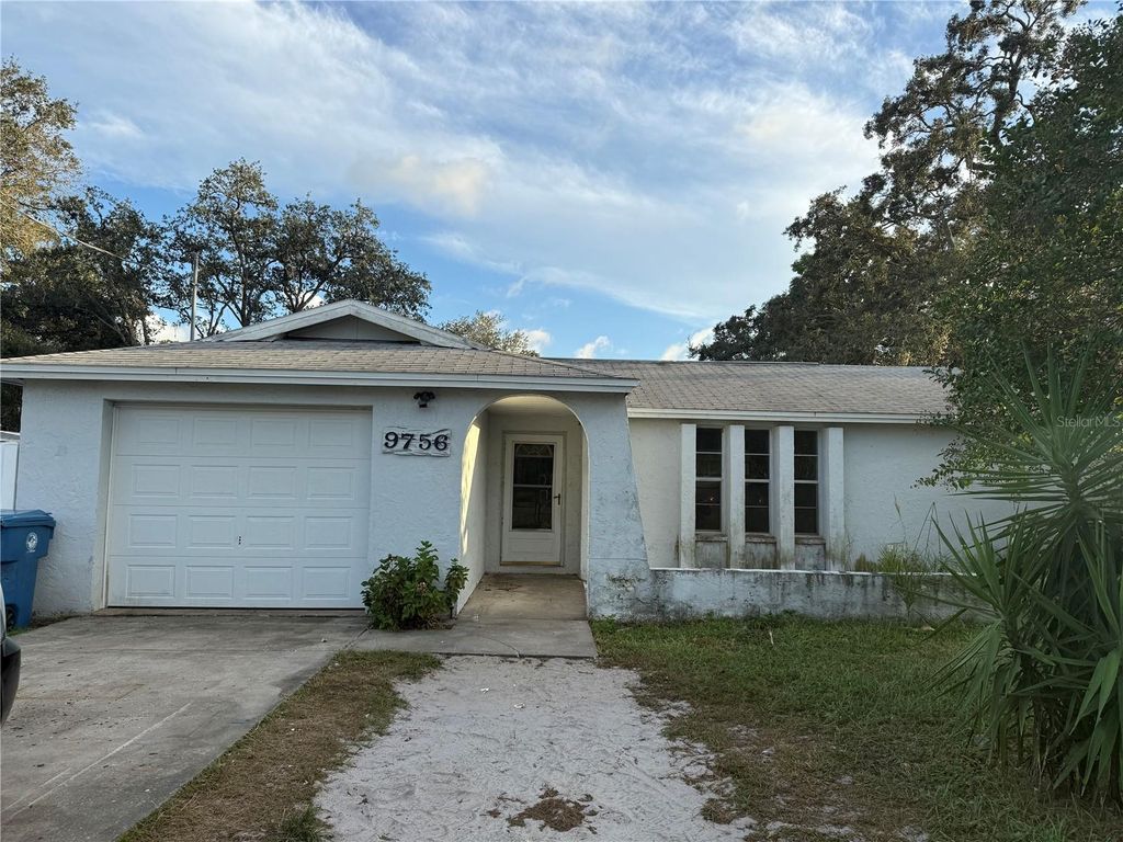 Photo of 9756 Horizon Drive, Spring Hill, FL 34608 (MLS # TB8437125)