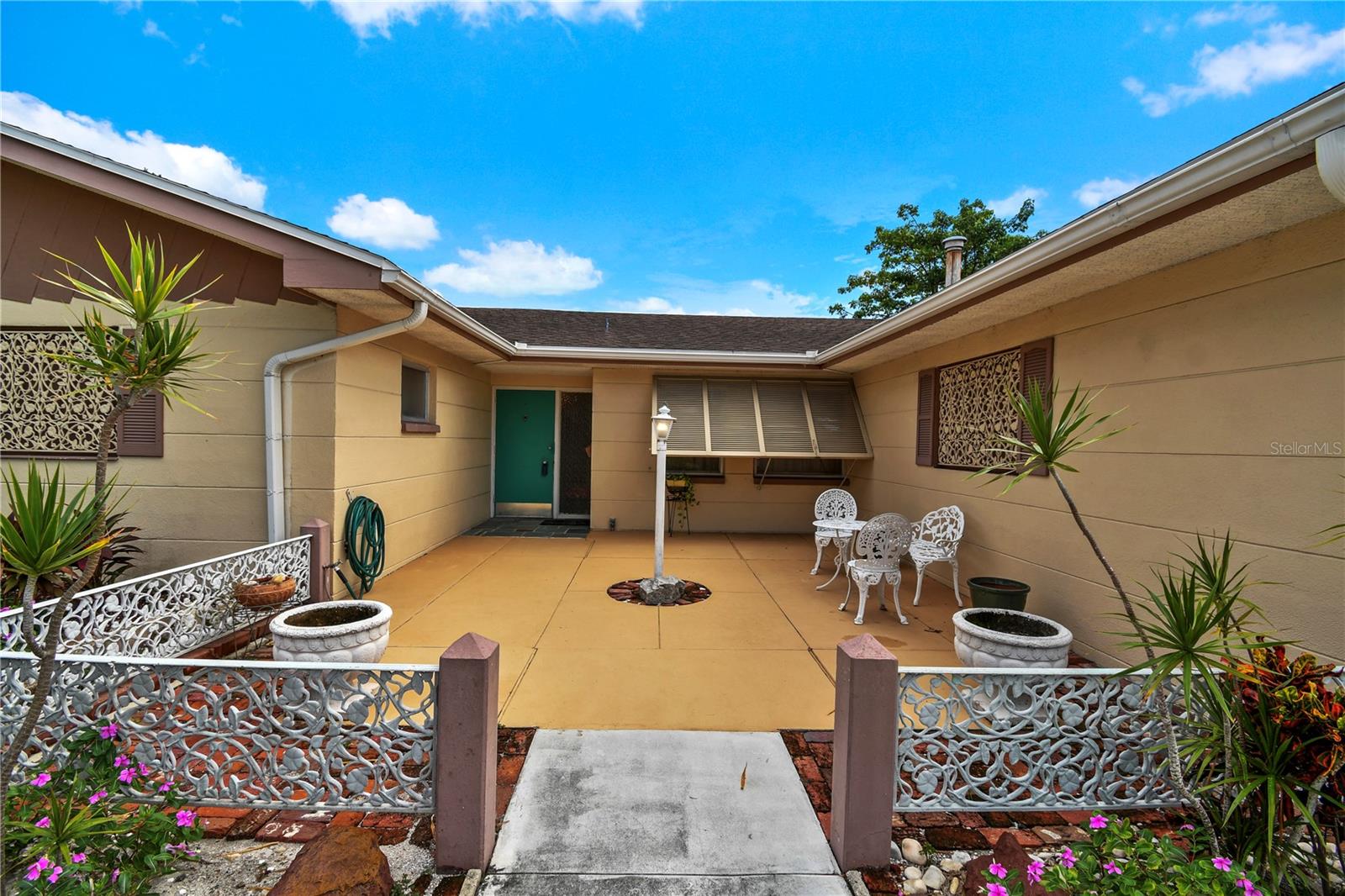 2670 PINELLAS POINT DRIVE S