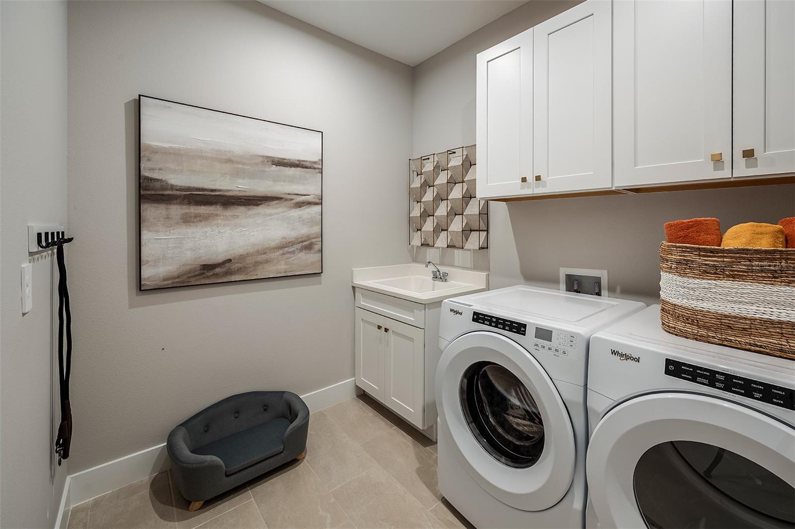 SUNSTONE LAKESIDE AT WELLEN PARK - Residential