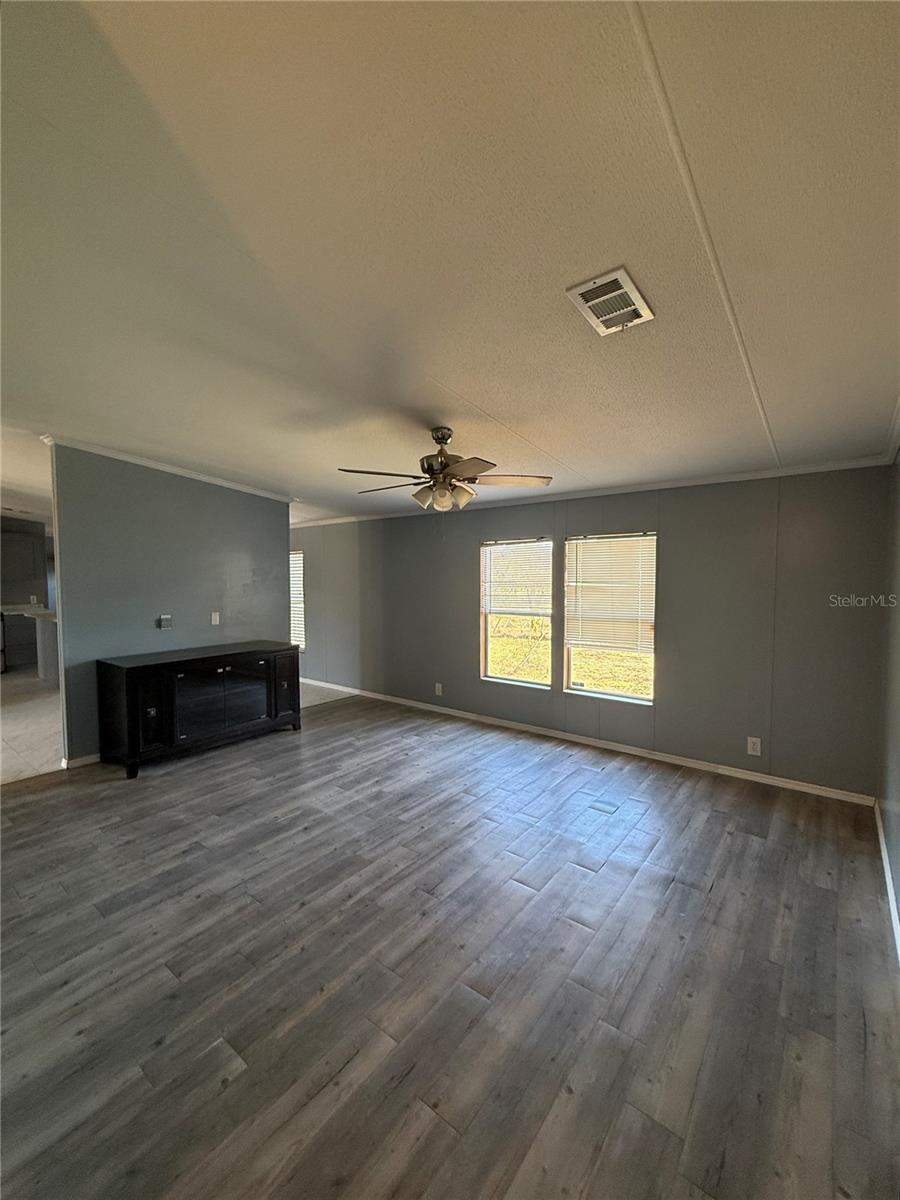 BELLEVIEW HILLS ESTATE - Residential