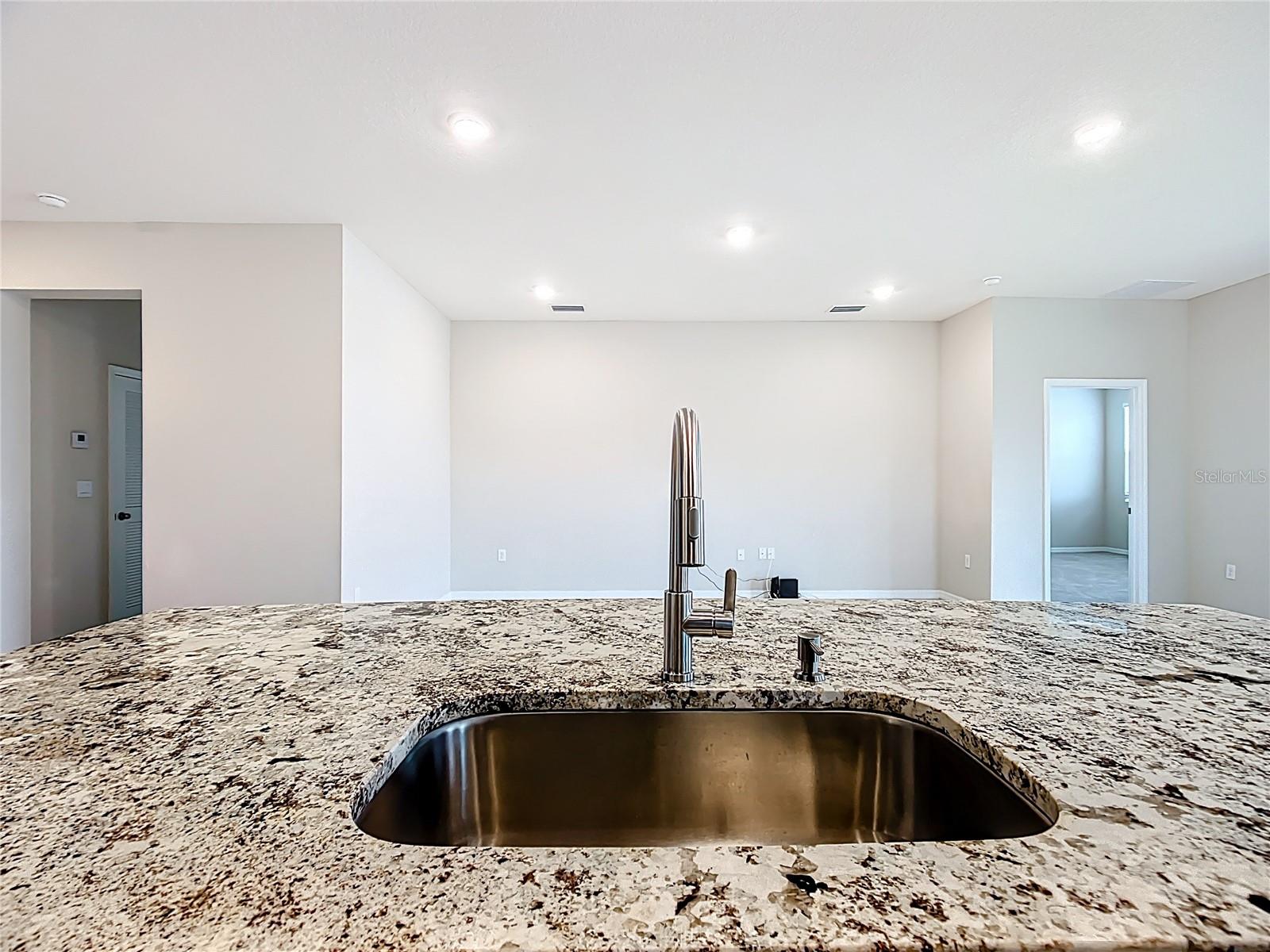 VARREA PH 1 - Residential Lease