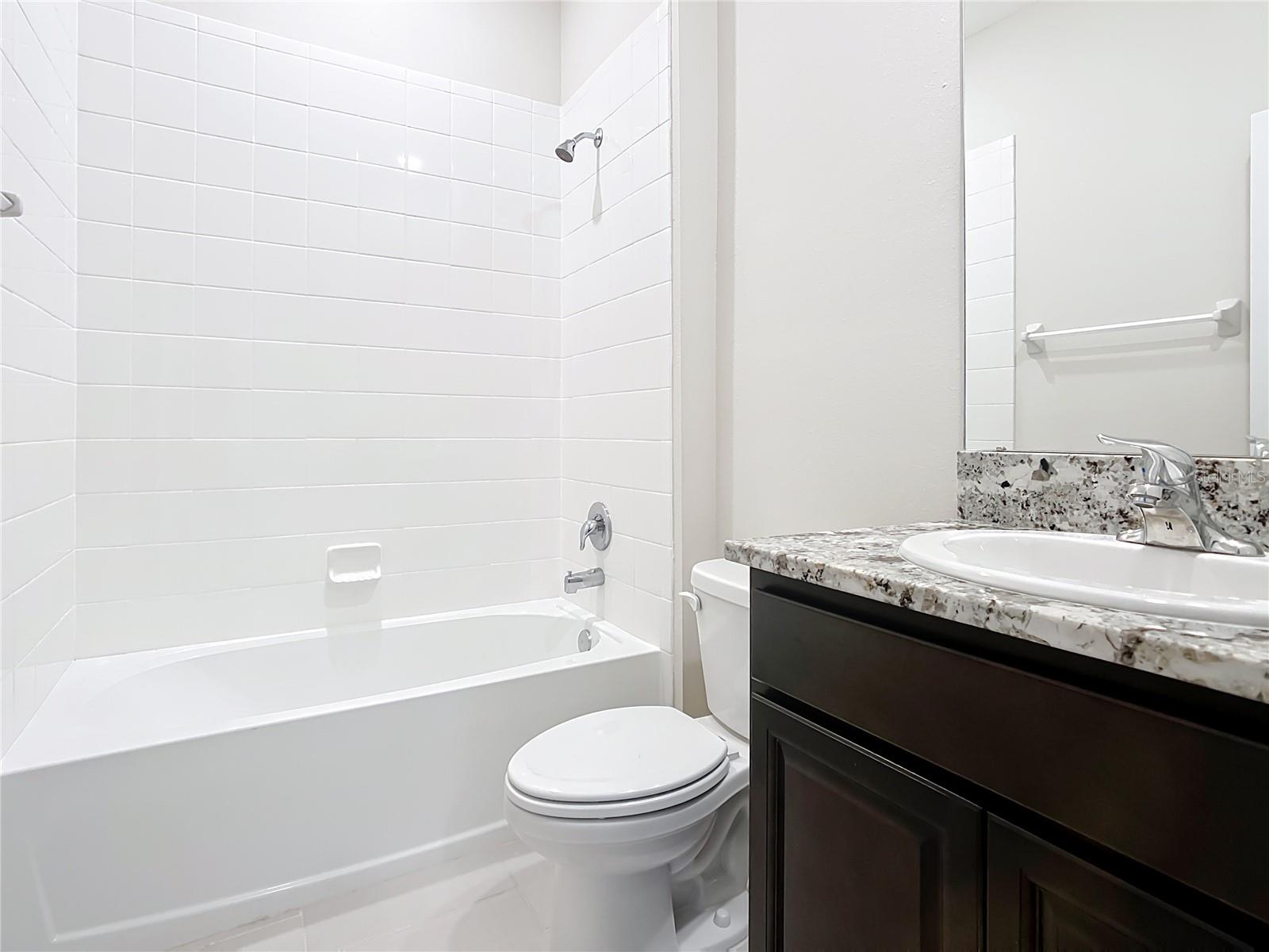 VARREA PH 1 - Residential Lease