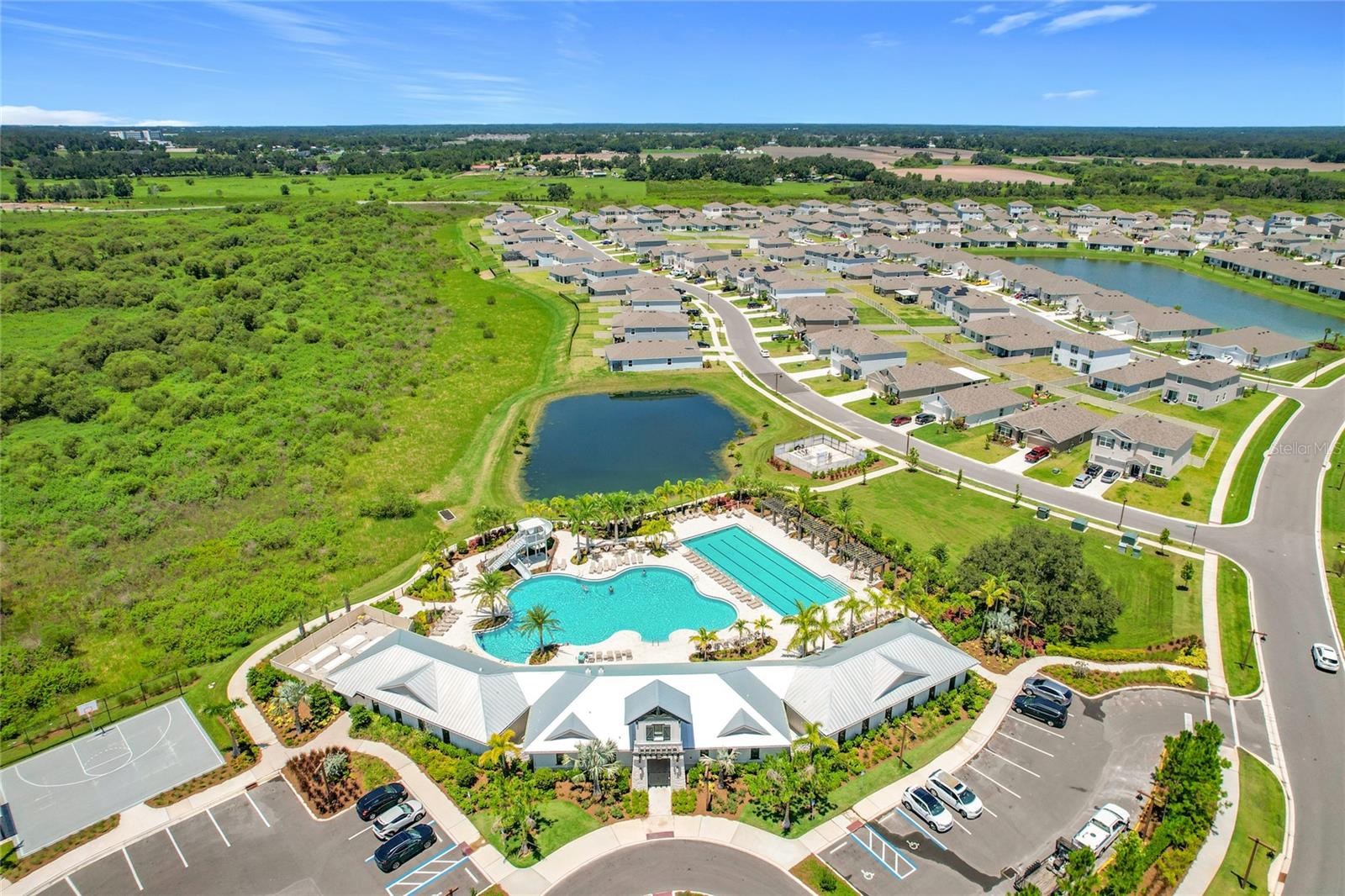 VARREA PH 1 - Residential Lease