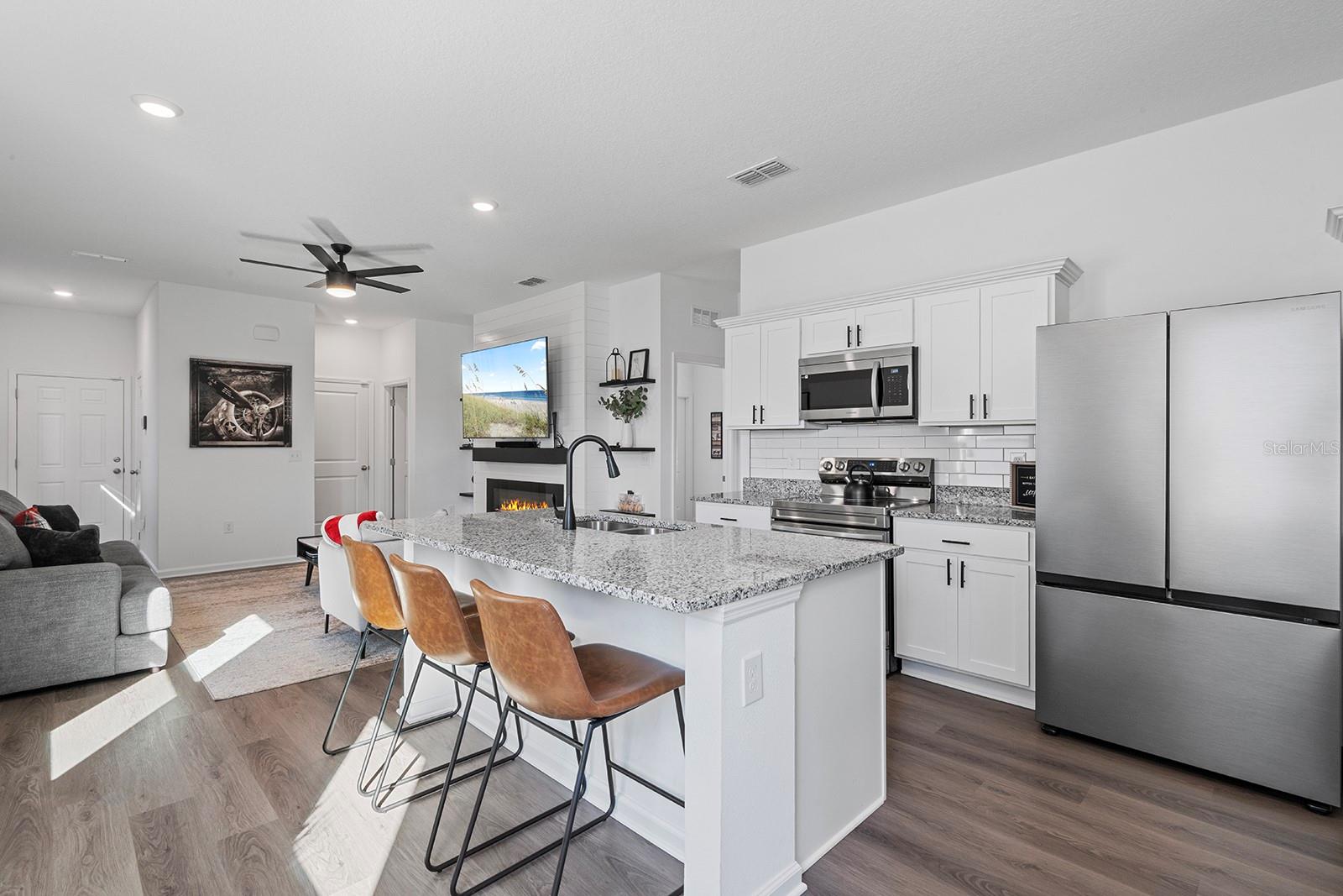 PHILLIPS LANDING - Residential