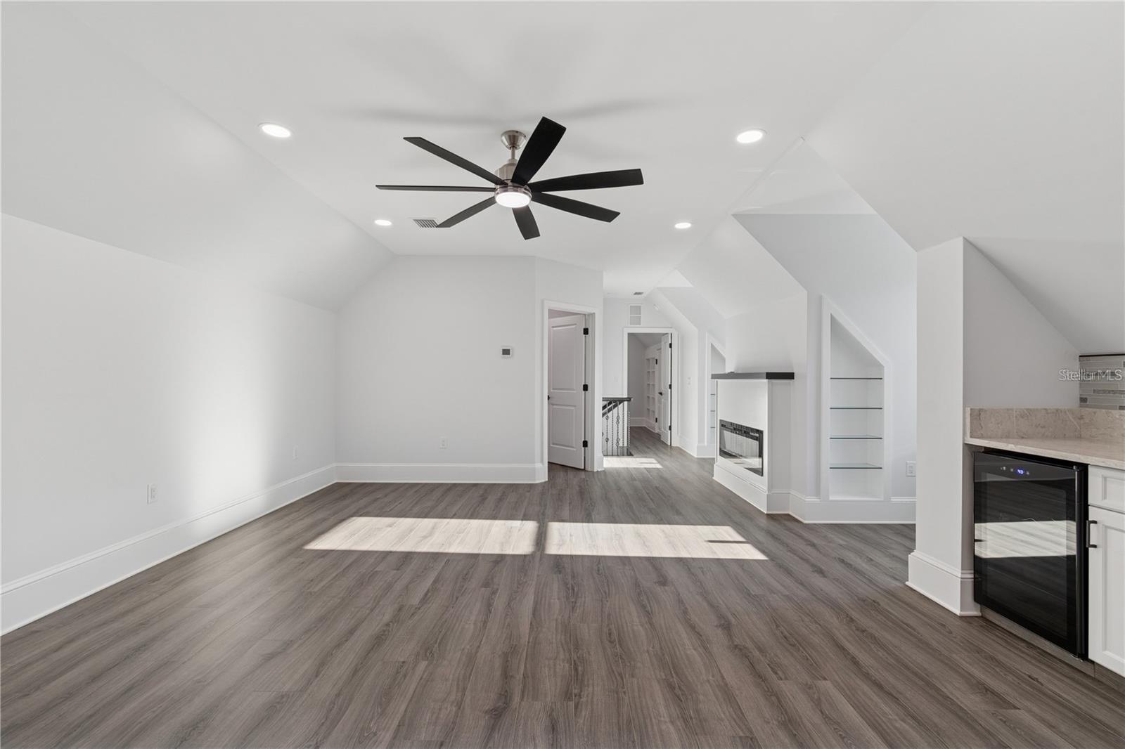 ARTESIA SUBD - Residential