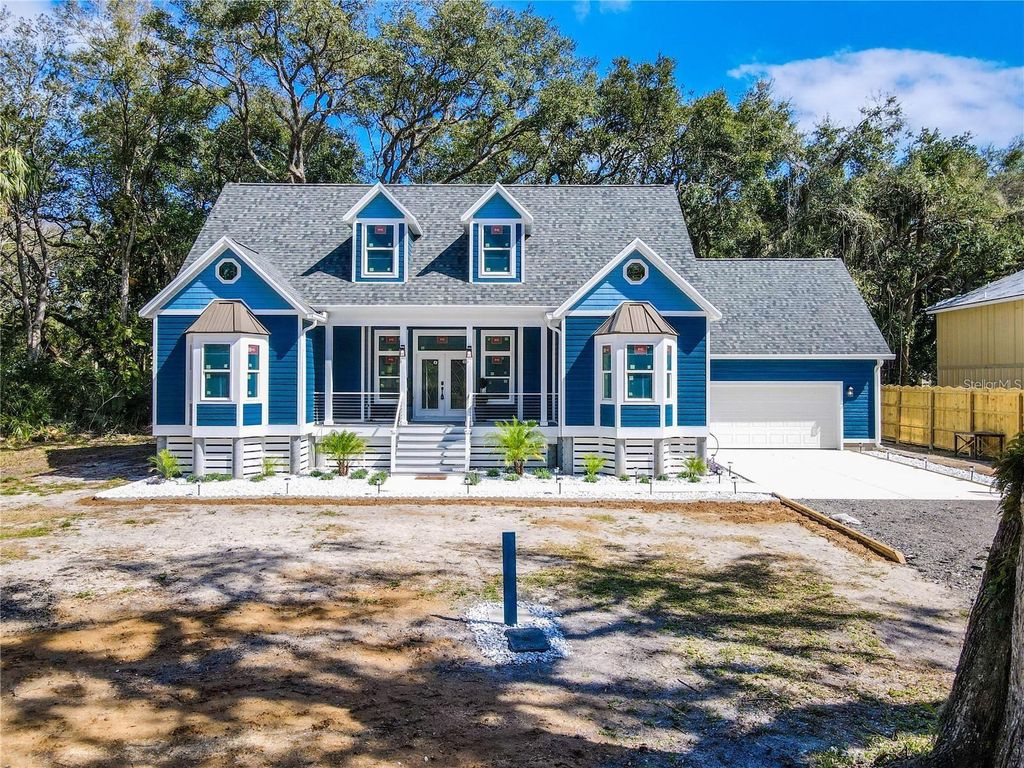 Photo of 117 Hernandez Avenue, Palm Coast, FL 32137 (MLS # GC537913)