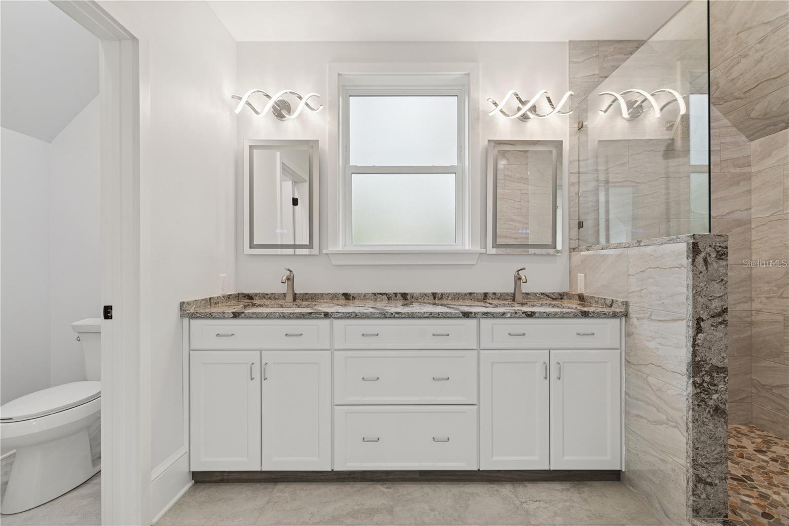 ARTESIA SUBD - Residential