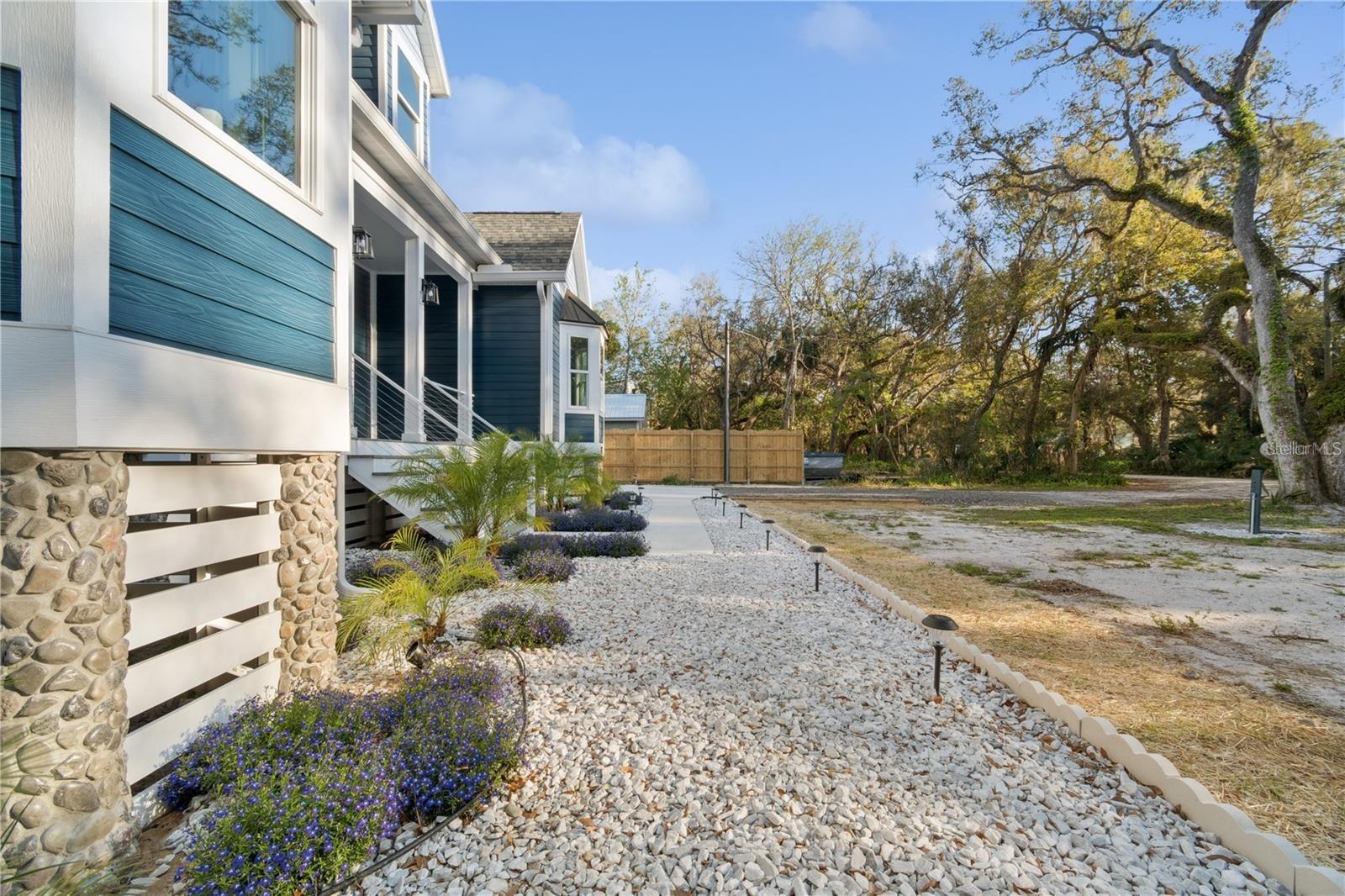 117 HERNANDEZ AVENUE