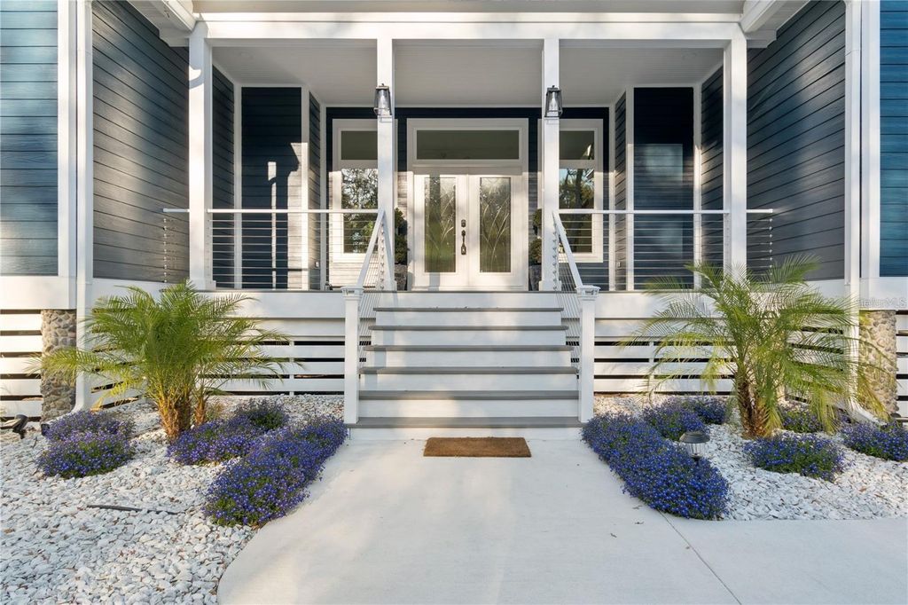 Photo of 117 Hernandez Avenue, Palm Coast, FL 32137 (MLS # GC537913)