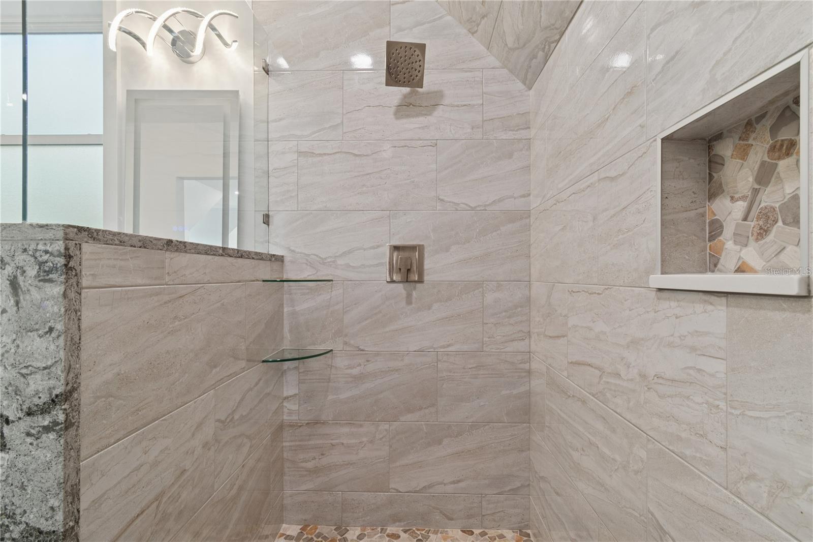 ARTESIA SUBD - Residential