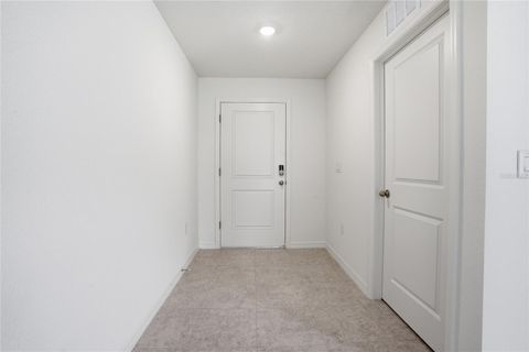 Tiny photo for 8821 Pine Bark Way, Wildwood, FL 34785 (MLS # OM724165)
