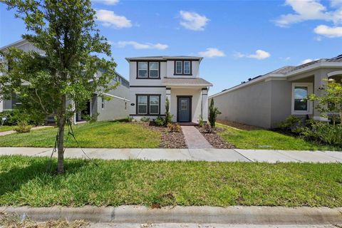 A home in DEBARY