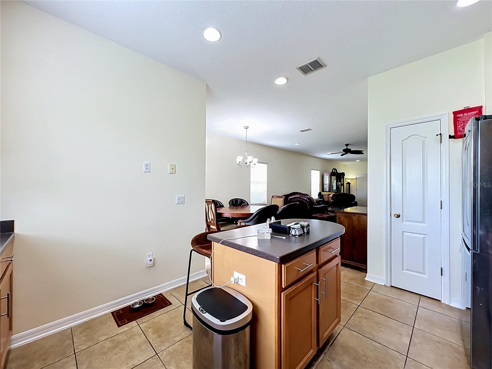 PROVENANCE - Residential Lease