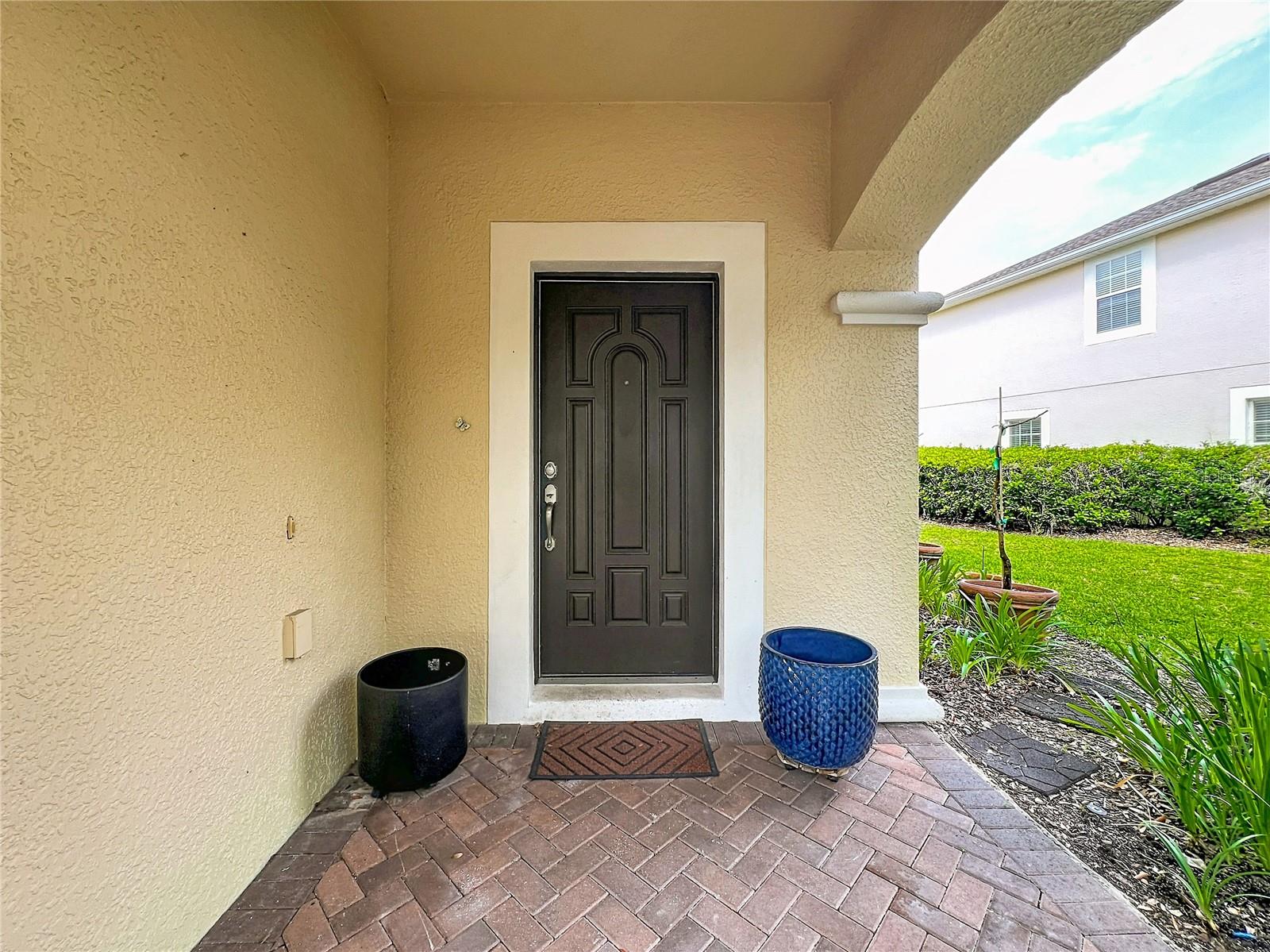 PROVENANCE - Residential Lease