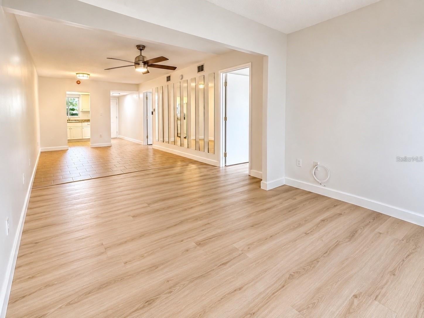 4127 HERON WAY E-111, BRADENTON, FL, 34205 1 4127 HERON WAY E-111