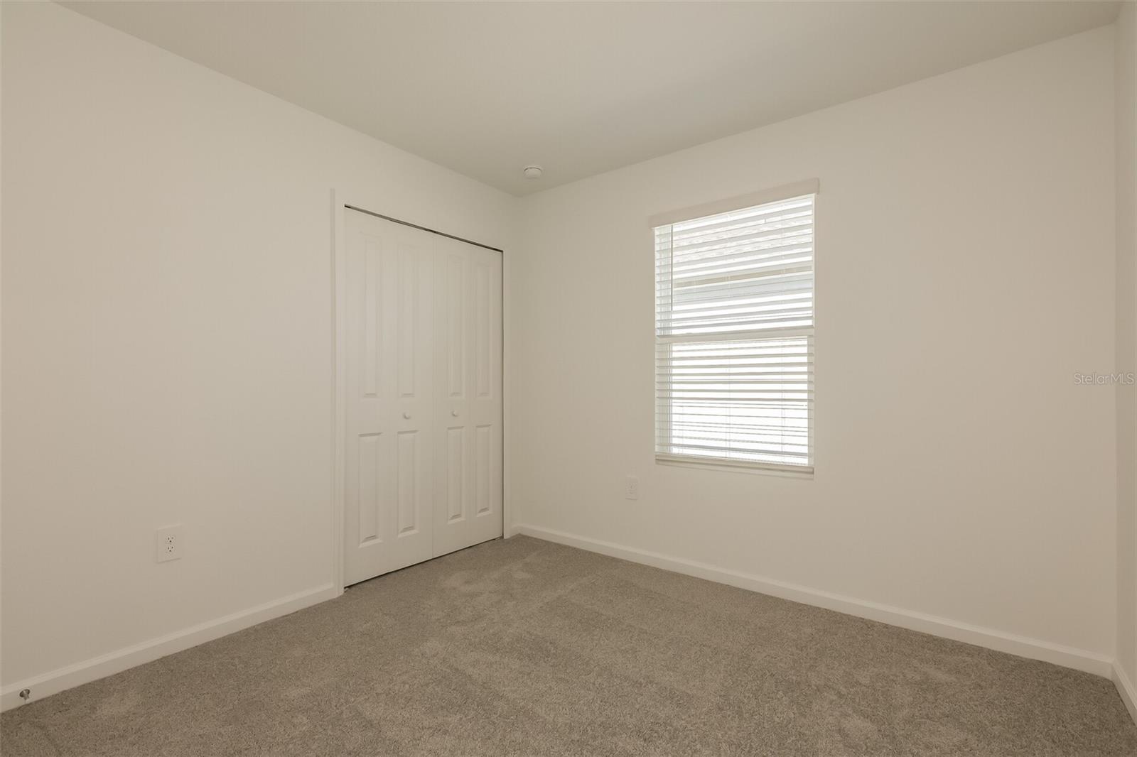 RANCHES/LK MCLEOD I - Residential Lease