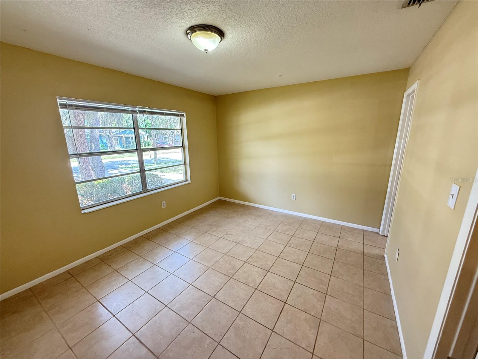 MICHELE WOODS - Residential Lease