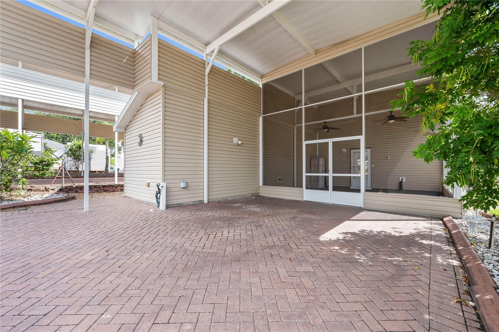2343 ST GEORGE DRIVE