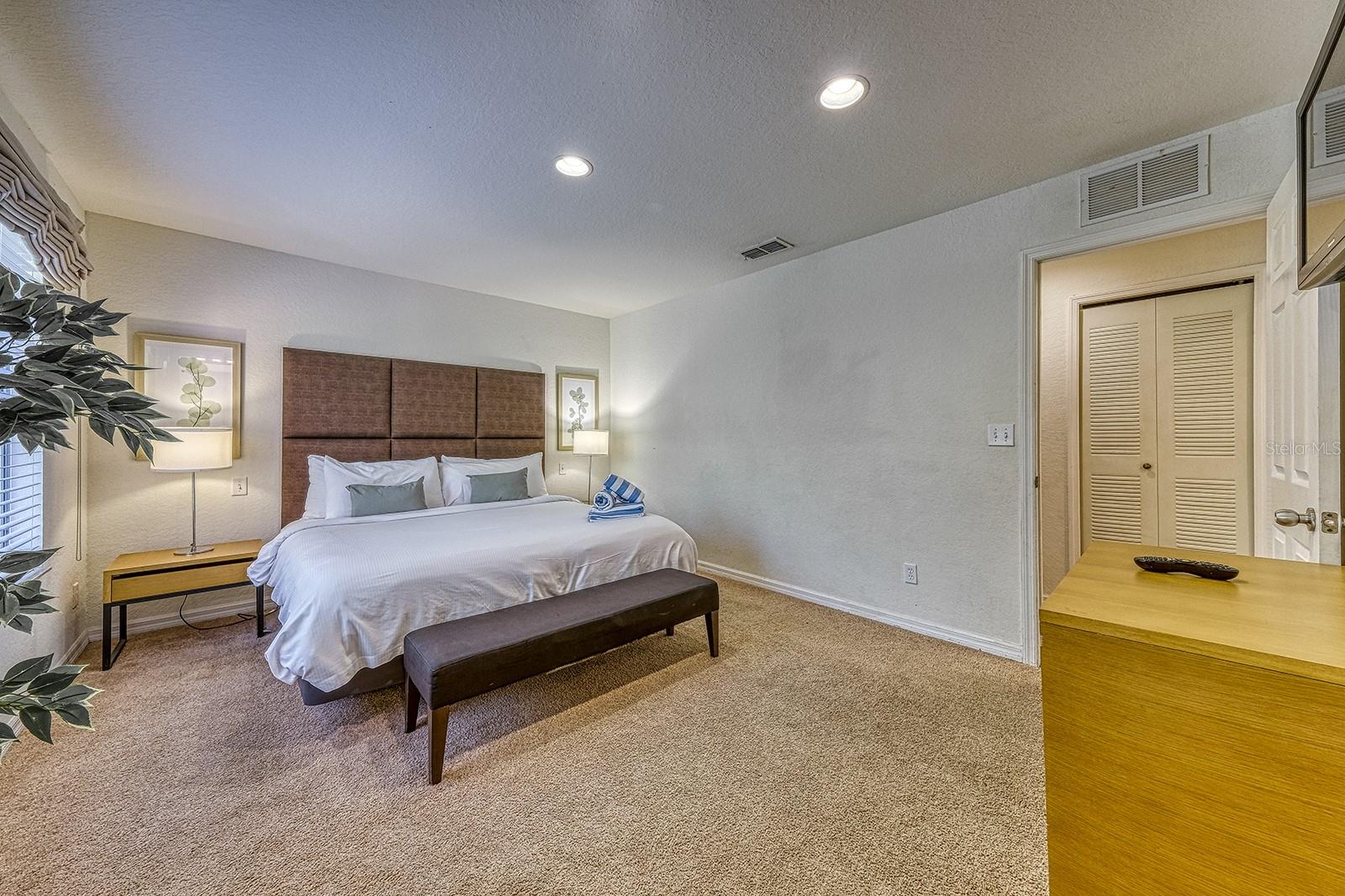 REGAL OAKS AT OLD TOWN - Residential